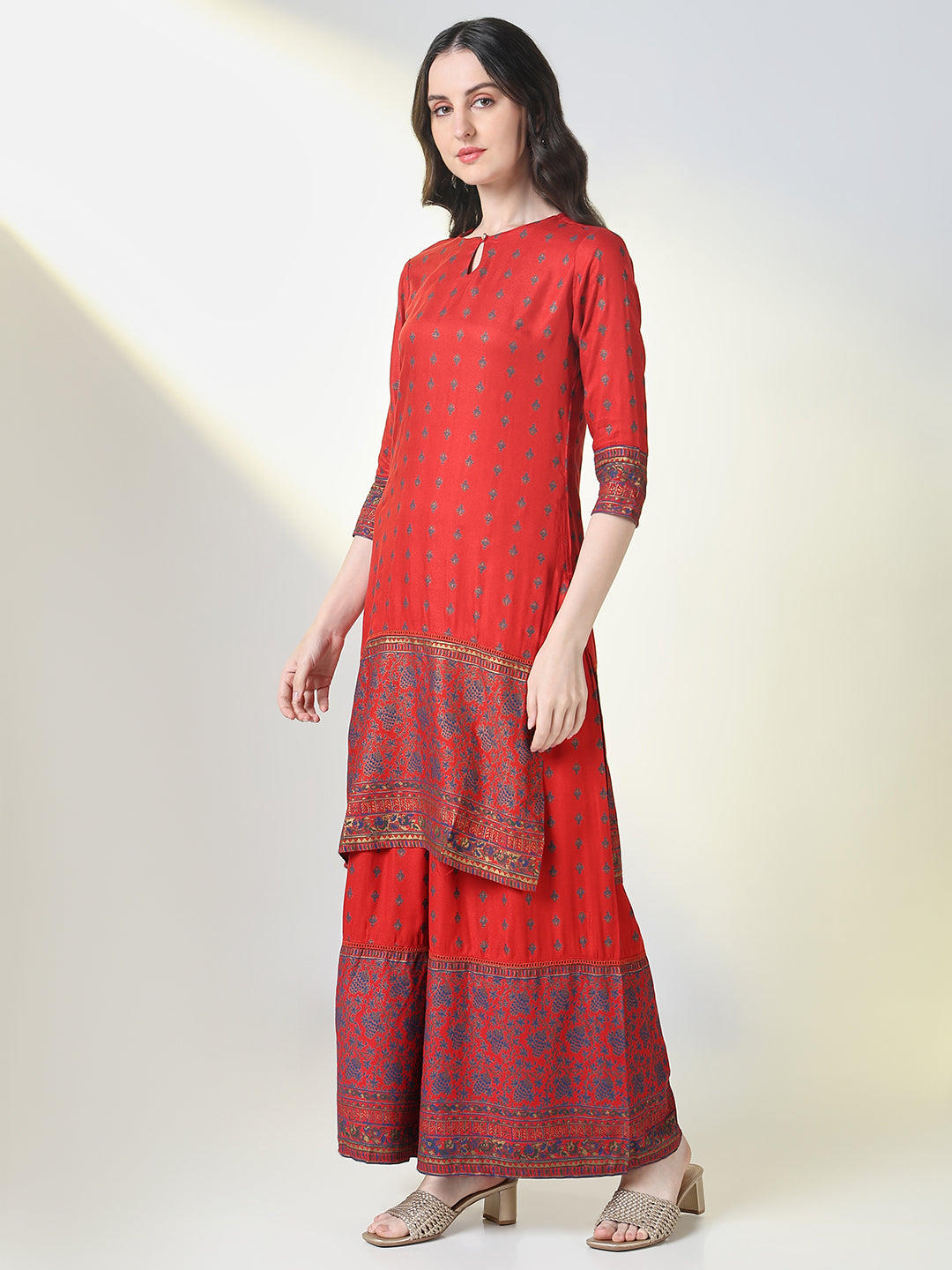 Women Red Graphic Straight Kurta Set