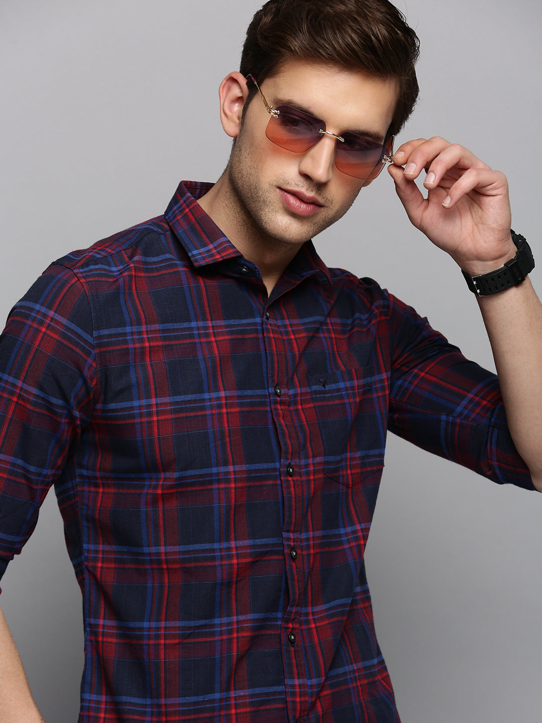 Men Spread Collar Checked Navy Blue Shirt