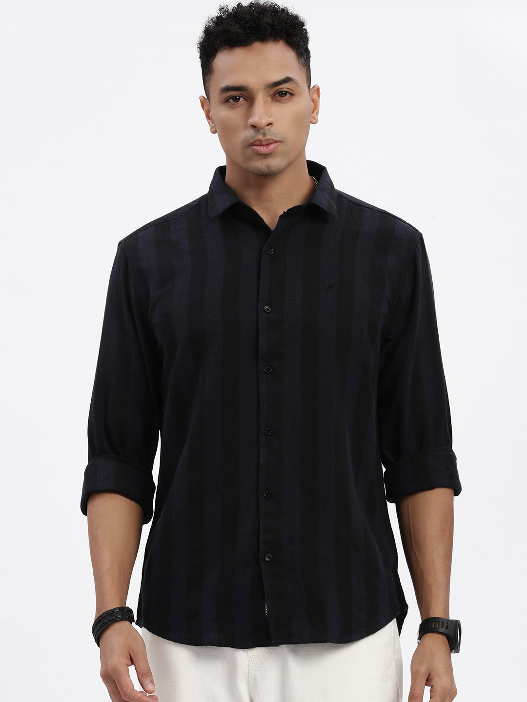 Men Navy Blue Striped Slim Fit Shirt