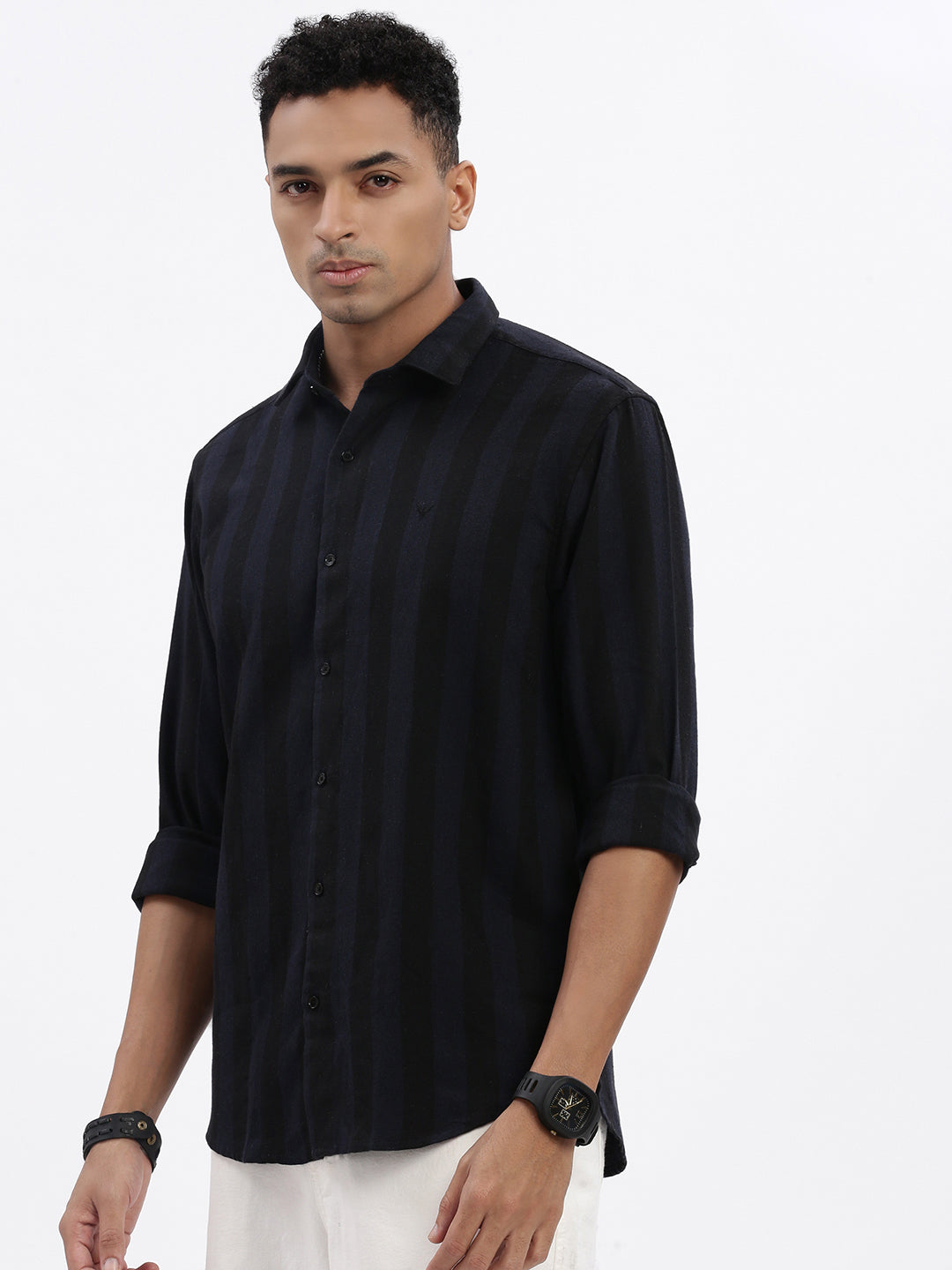 Men Navy Blue Striped Slim Fit Shirt