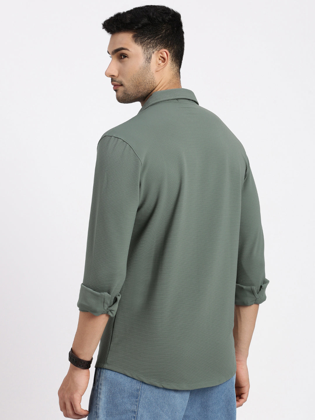 Men Green Solid Slim Fit Shirt