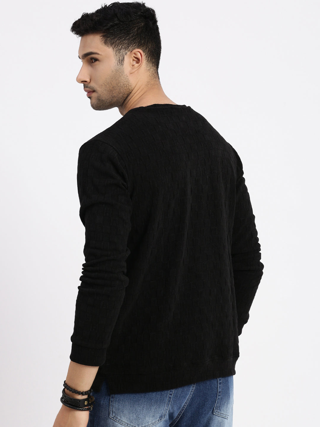 Men Black Solid Sweatshirt