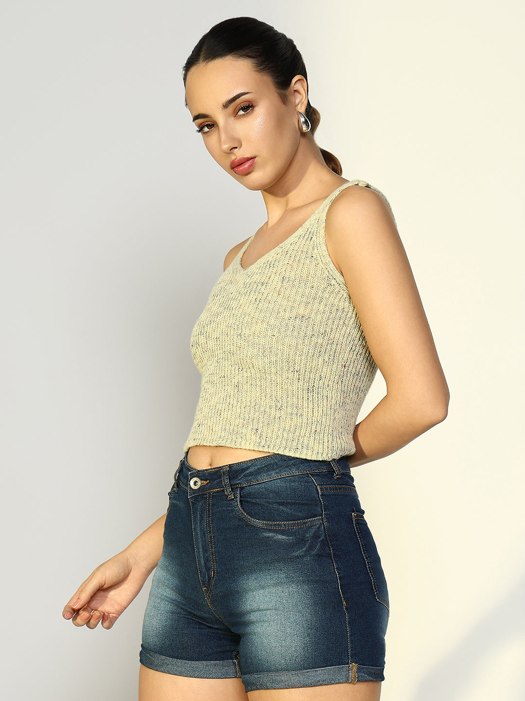 Women Solid Green Crop Top with Shrug