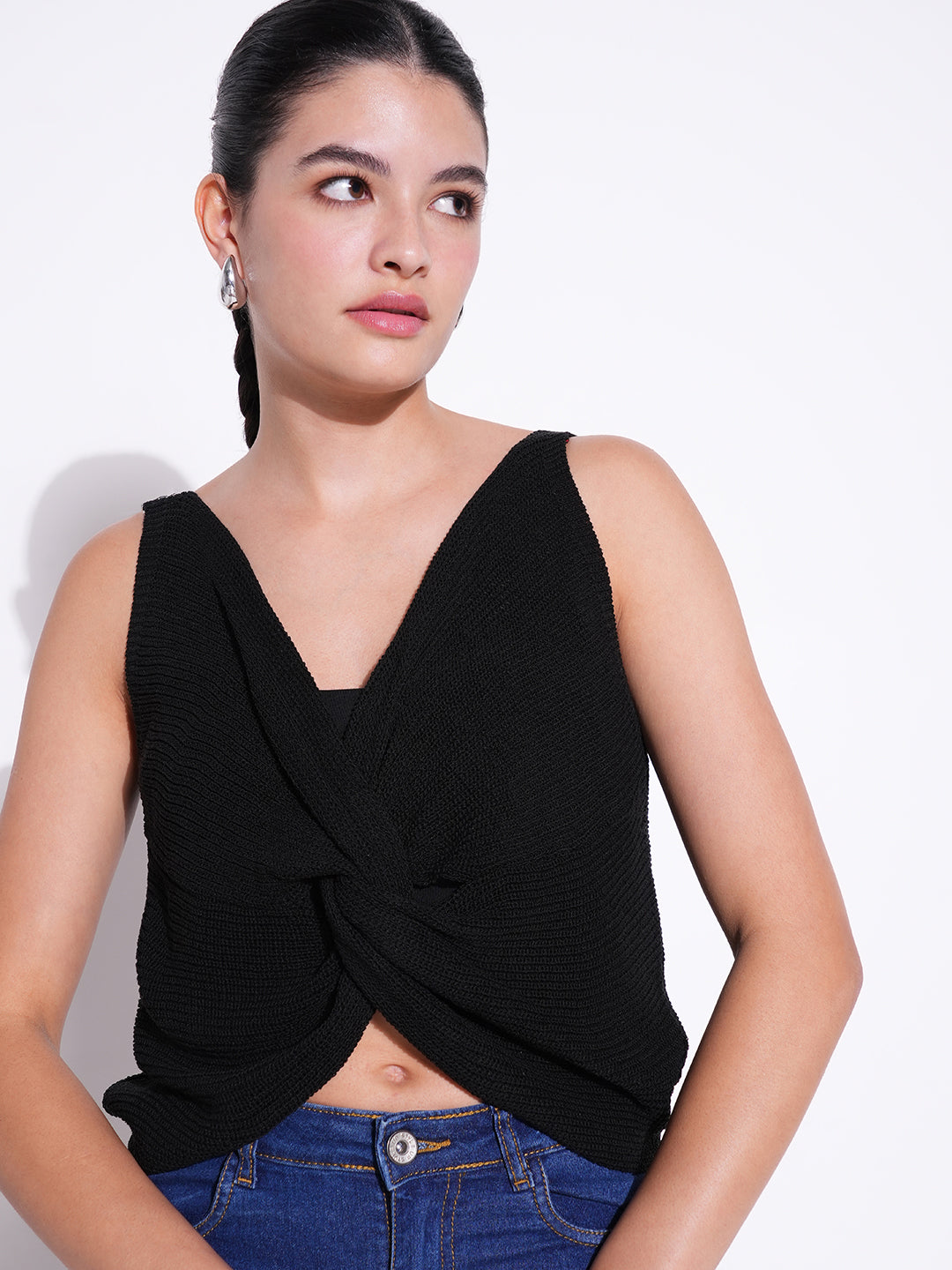 Women Black Solid Crop Top