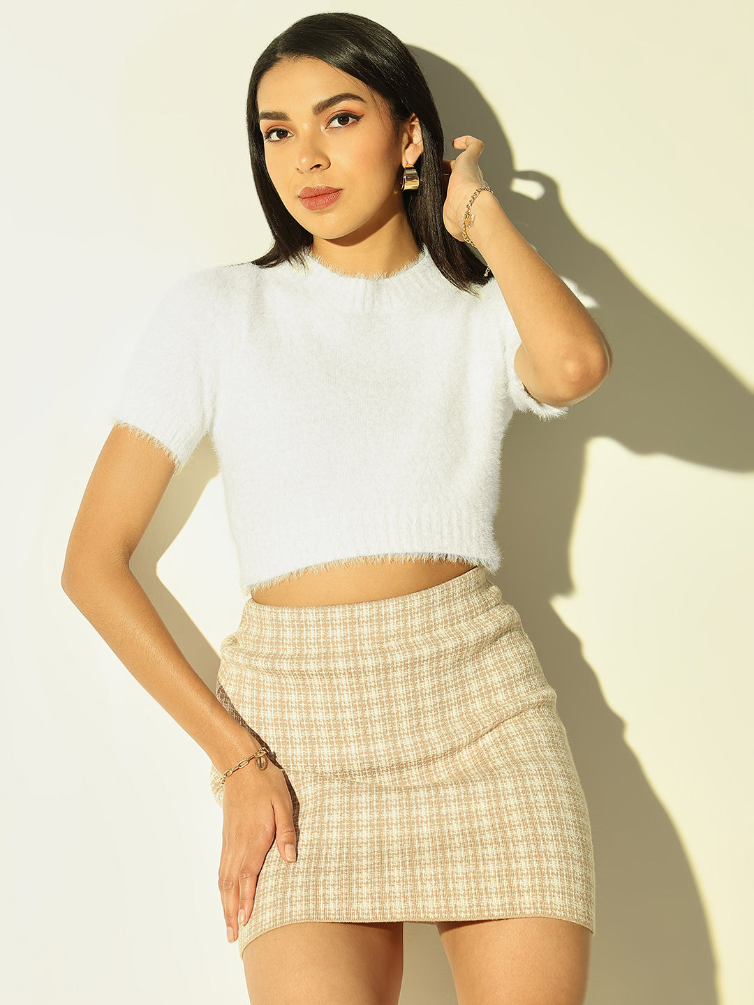 Women White Solid Crop Top