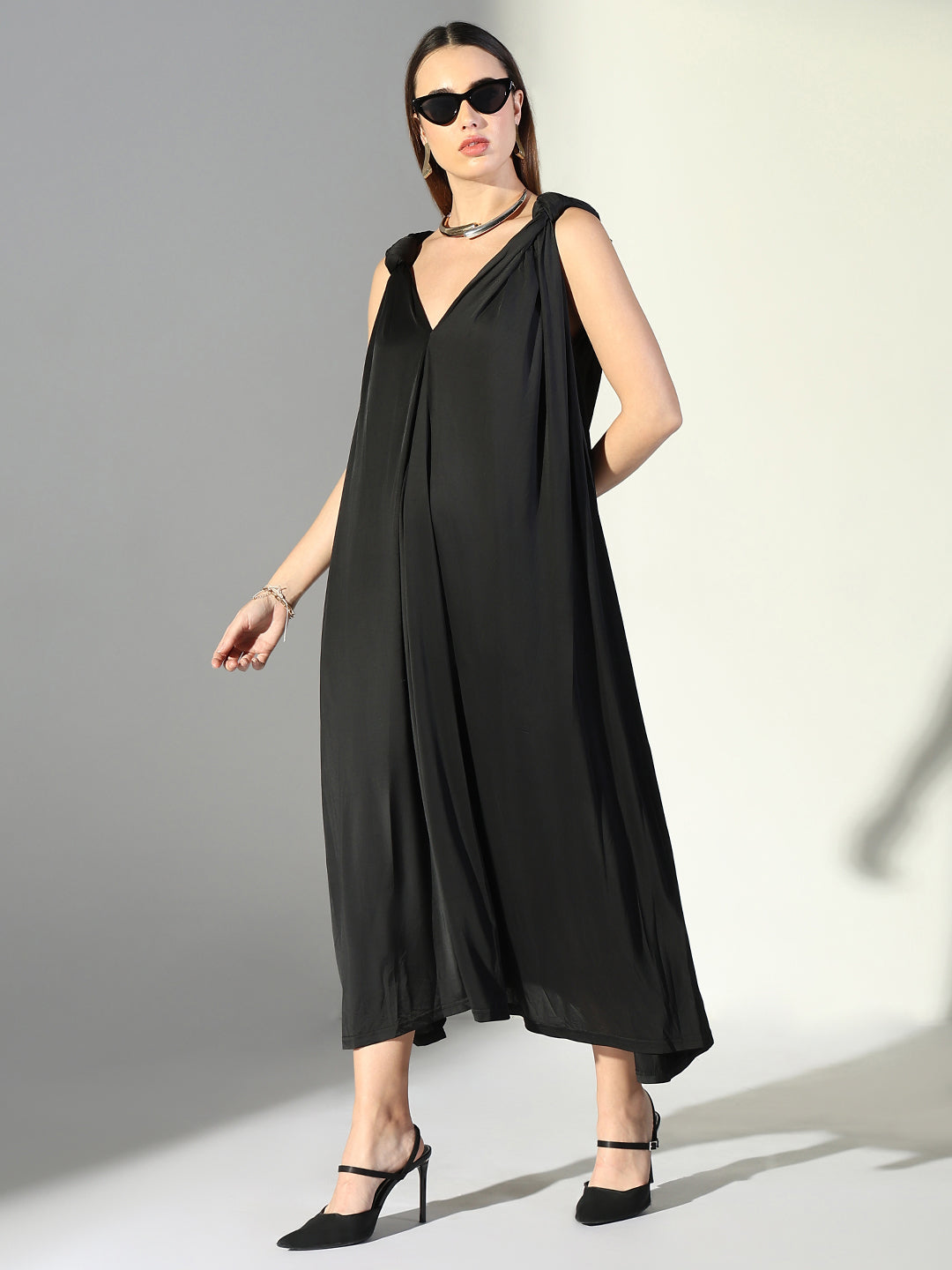 Women Black Solid A Line Dress