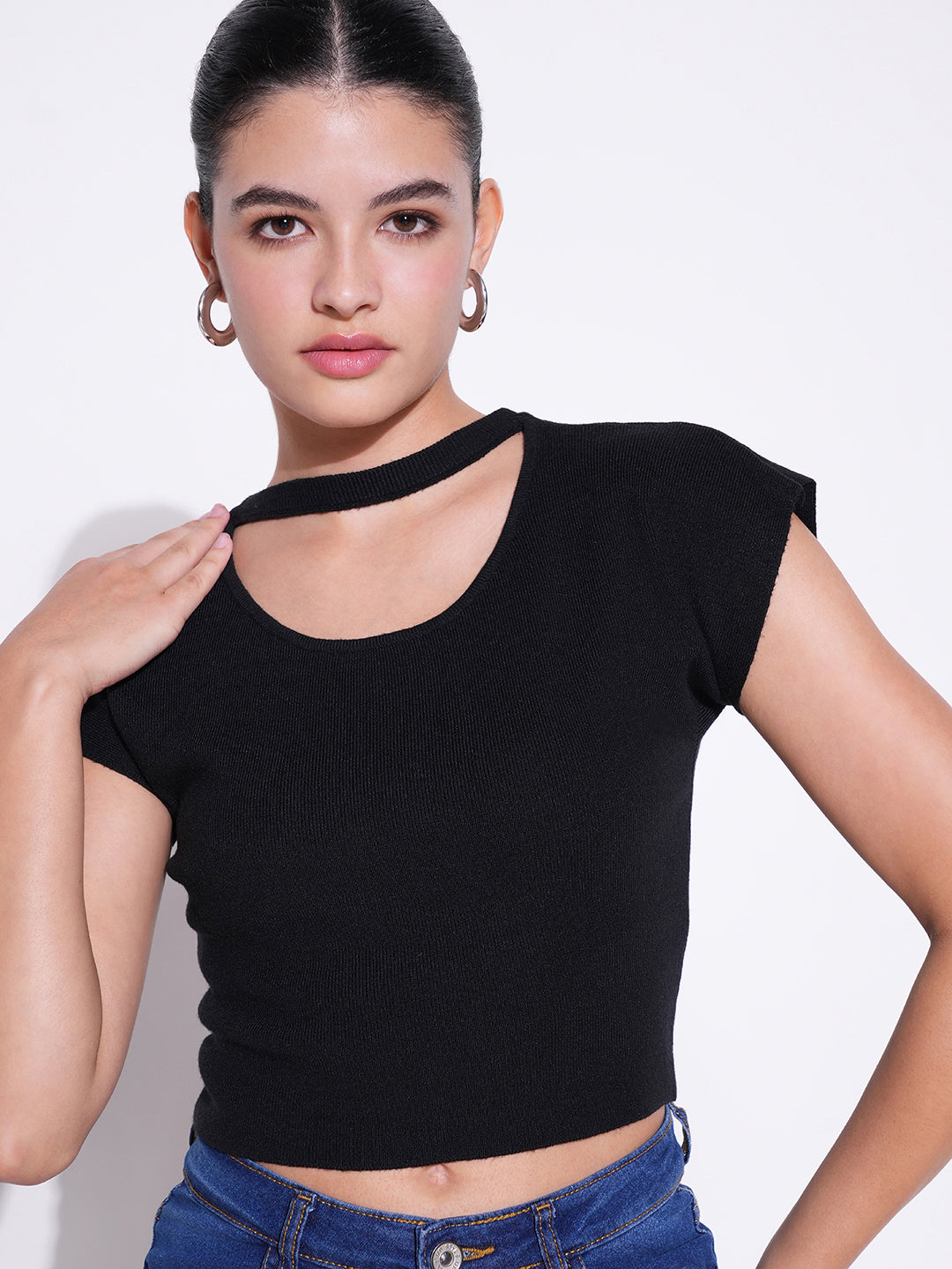 Women Black Solid Crop Top