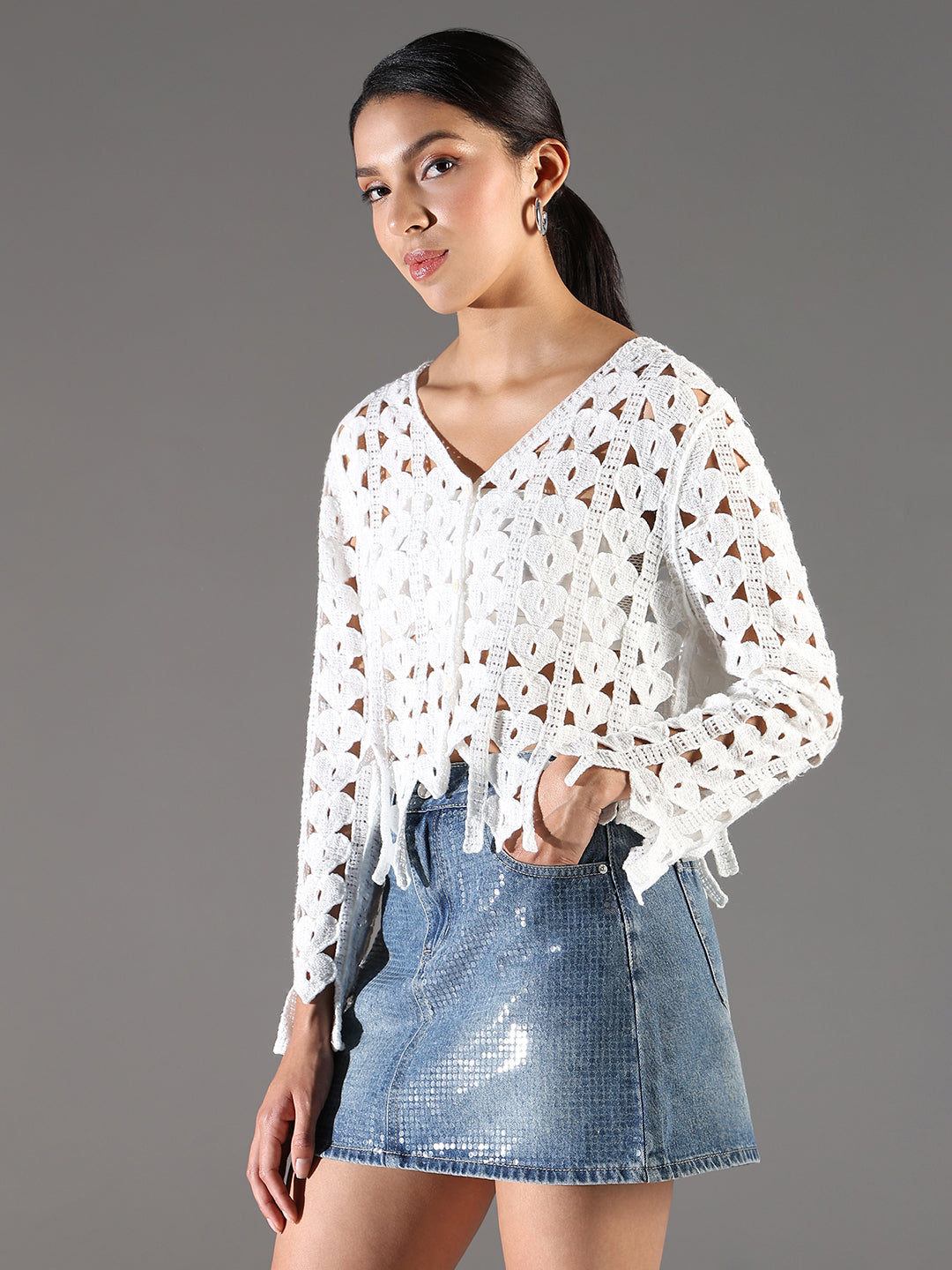 Women White Solid Crop Top