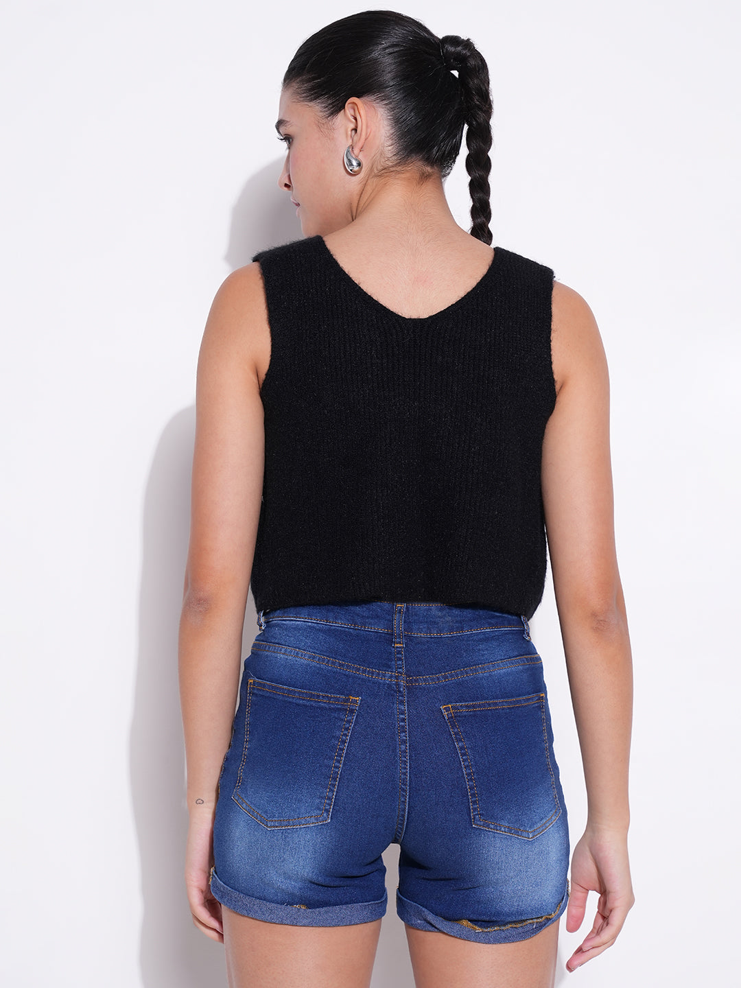 Women Black Solid Crop Top