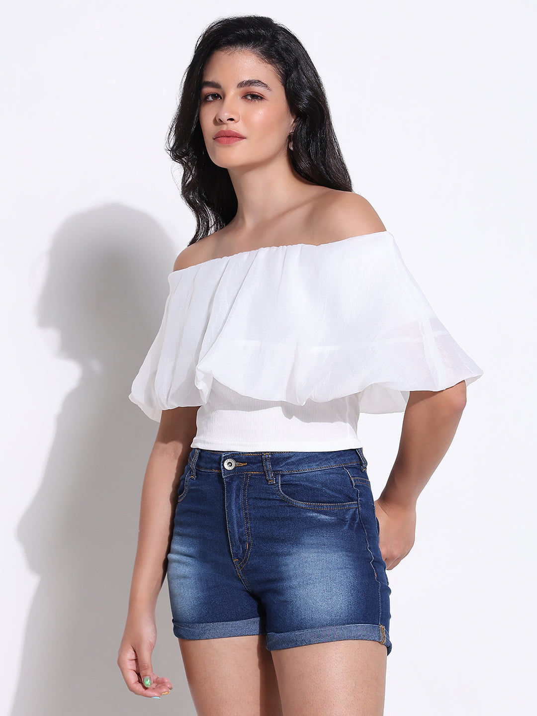 Women White Solid Top