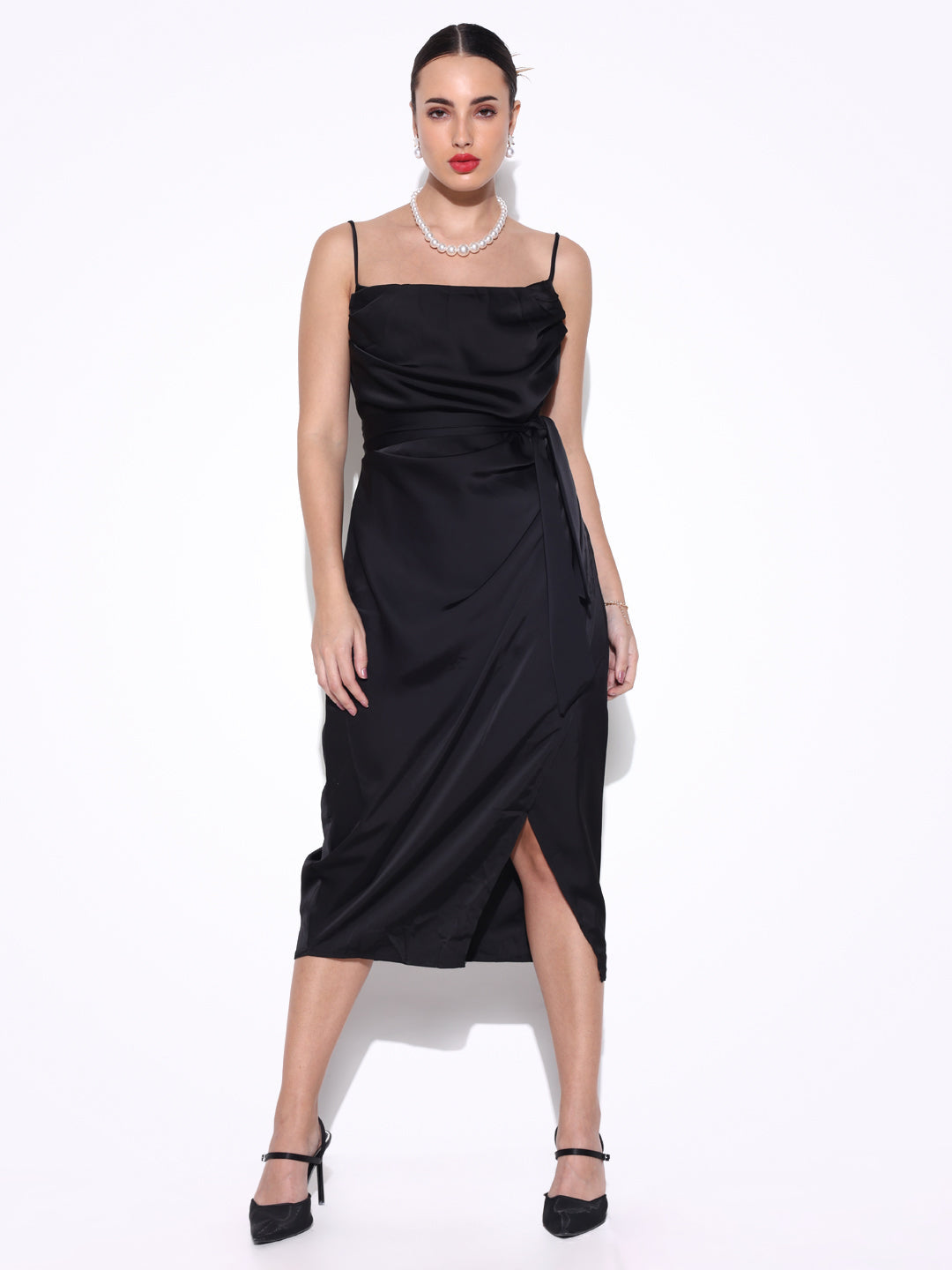 Women Solid Black Sheath Dress