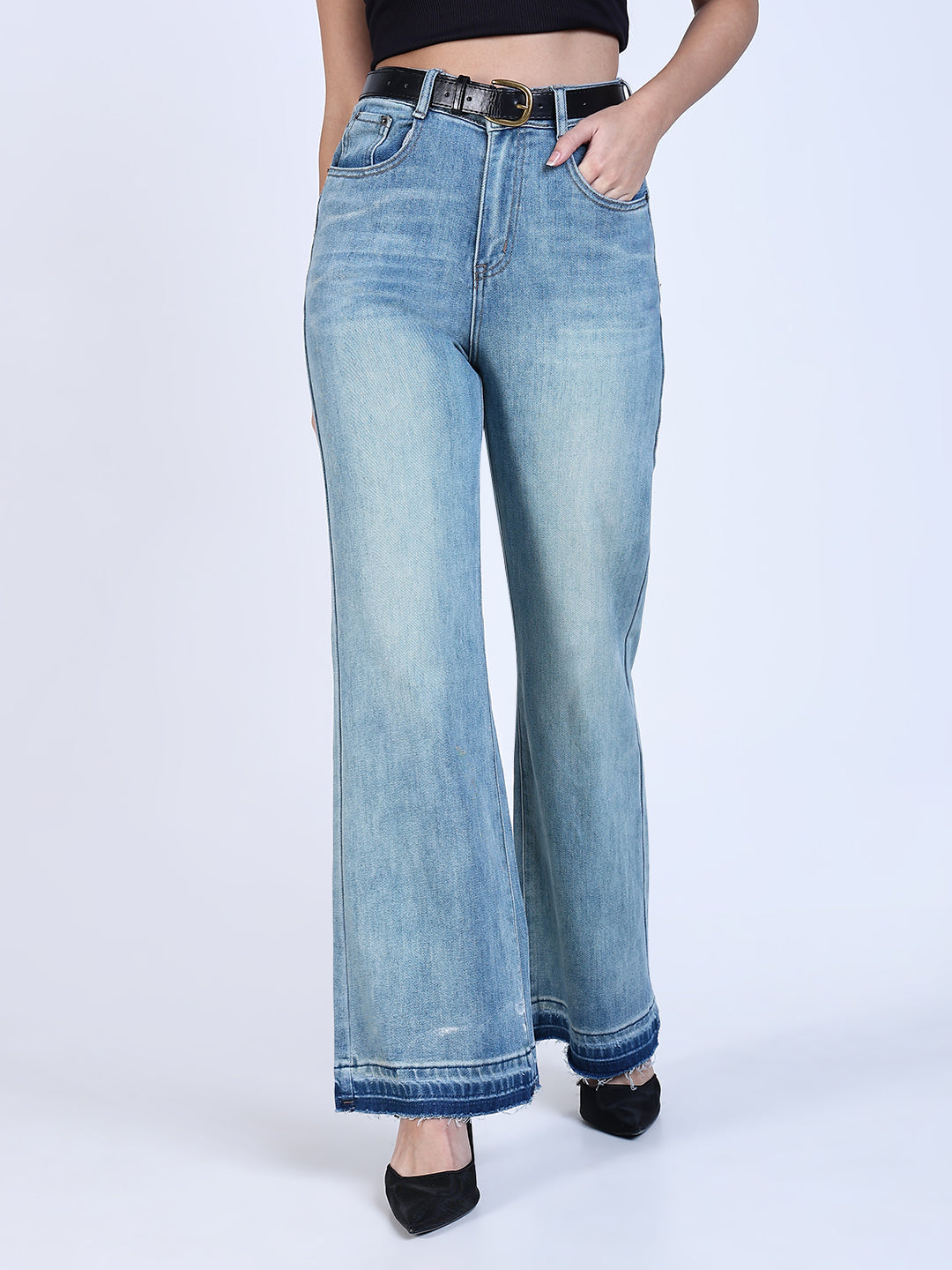 Women Solid Blue Bootcut Jeans with Belt