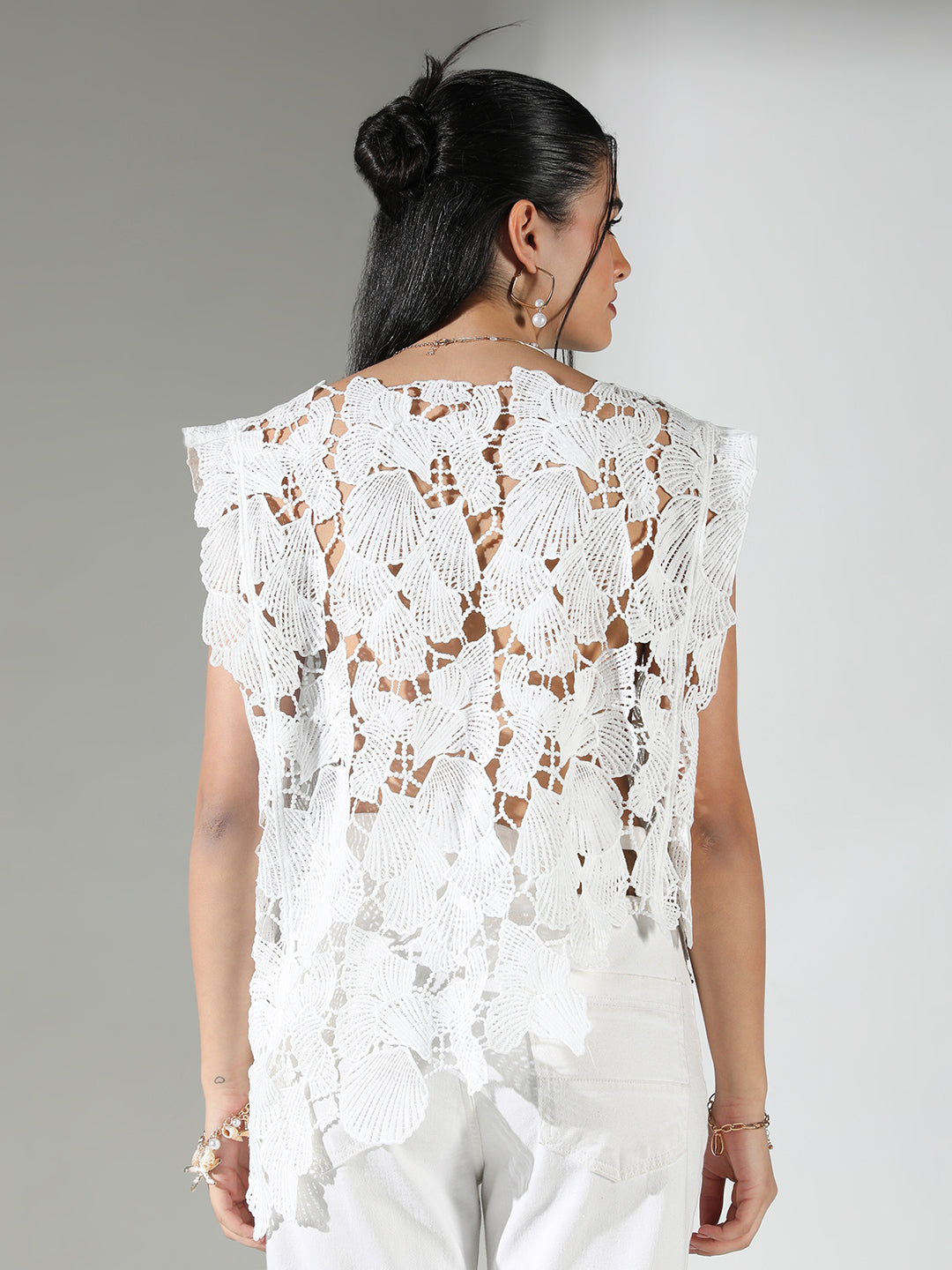 Women White Floral Crochet Top