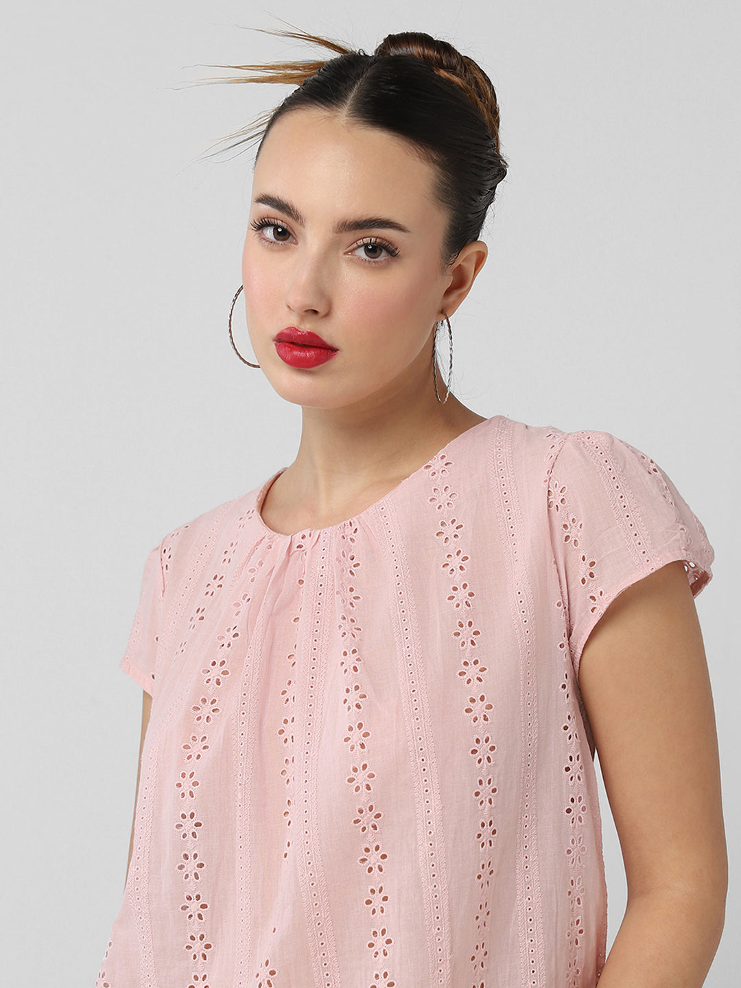 Women Pink Solid Schiffli Top