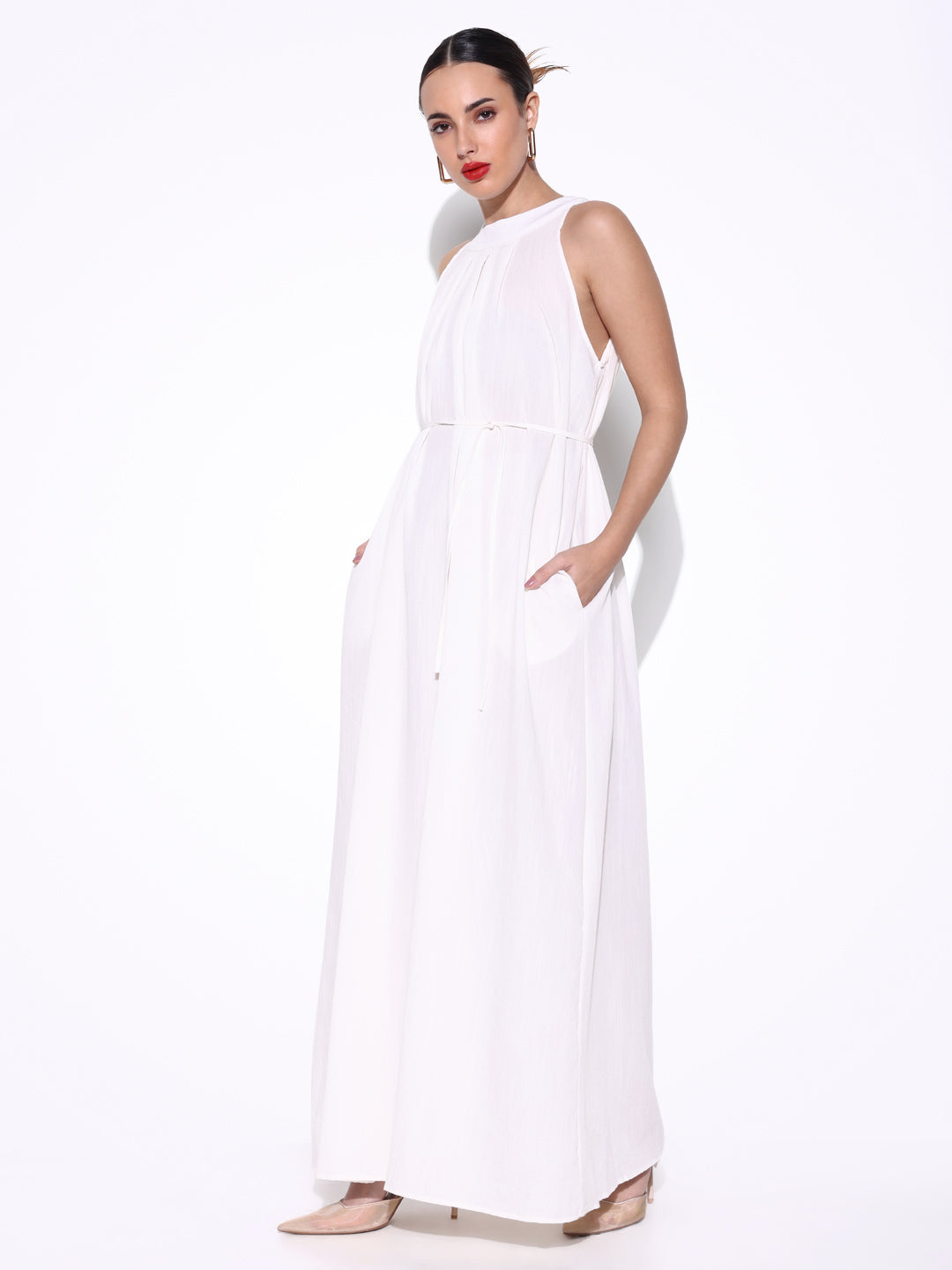 Women Solid White Fit and Flare Dress