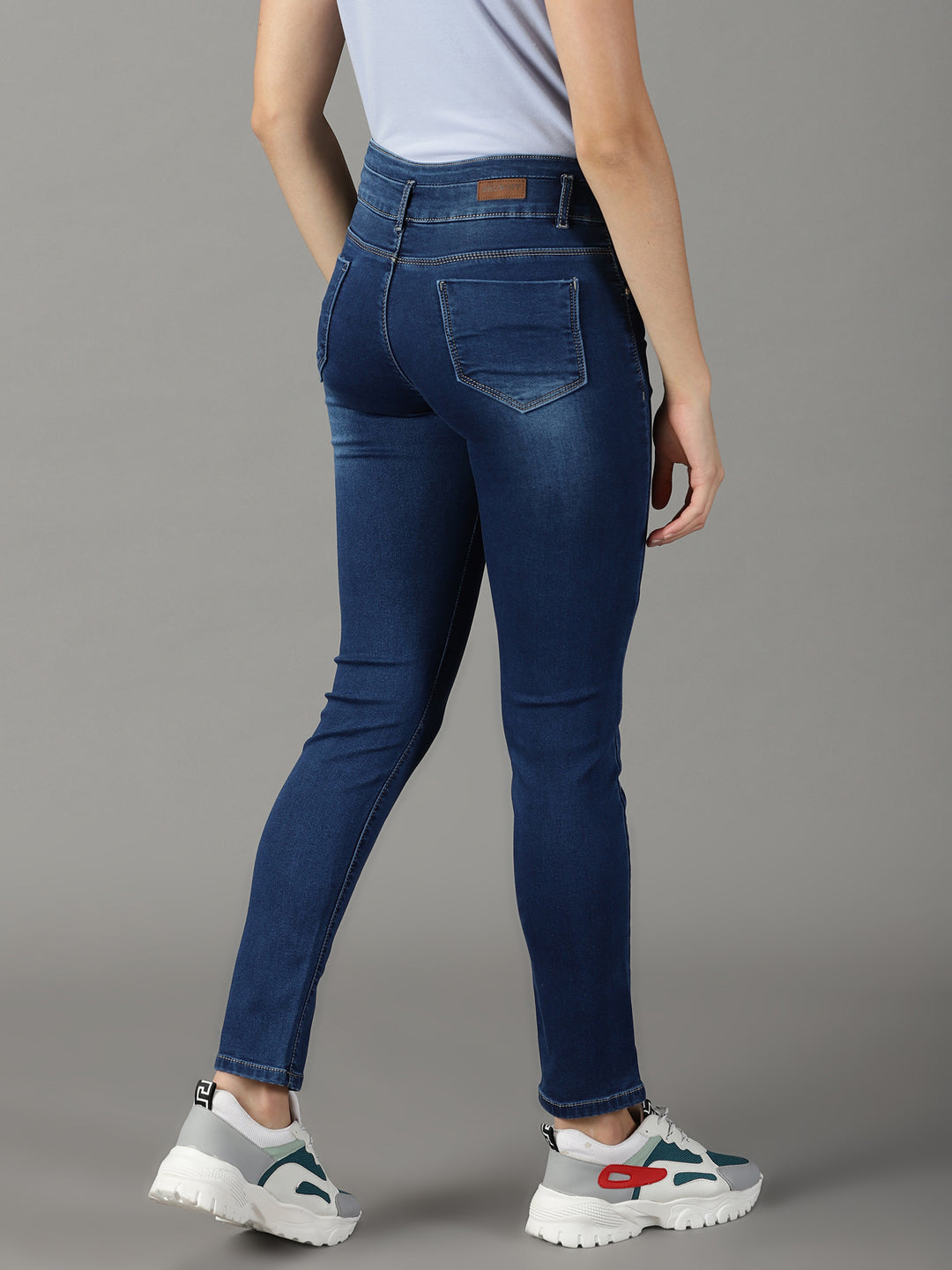 Women Solid Navy Blue Tapered Fit Denim Jeans