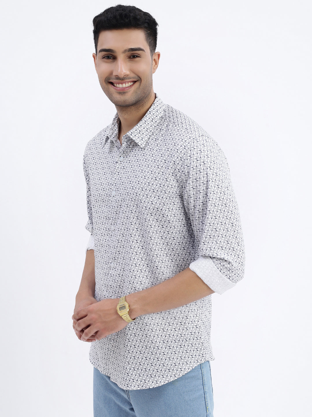 Men White Geometric Slim Fit Shirt