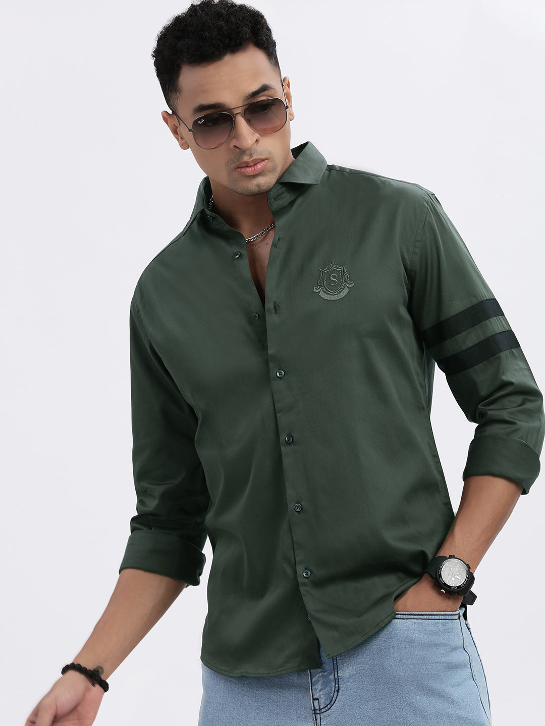 Men Green Solid Slim Fit Shirt