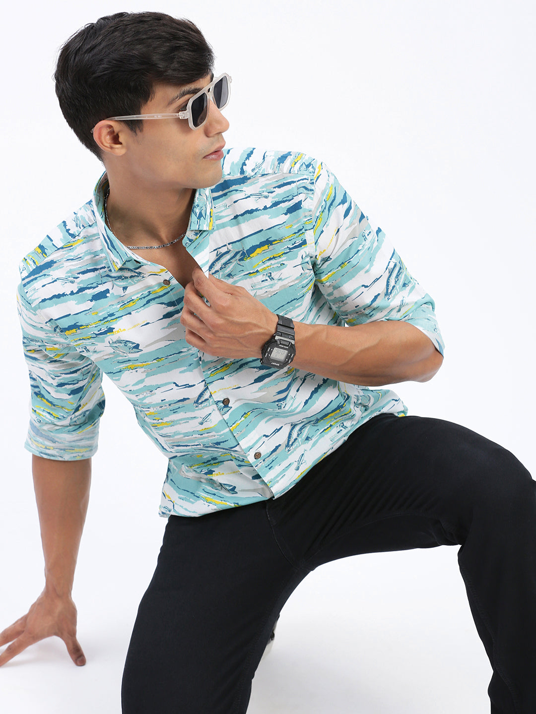 Men Abstract Blue Slim Fit Shirt