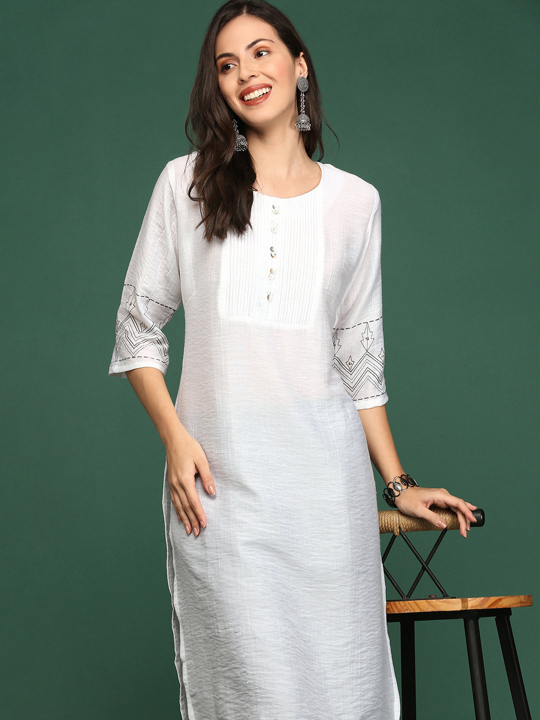 Women's White Solid Straight Kurta