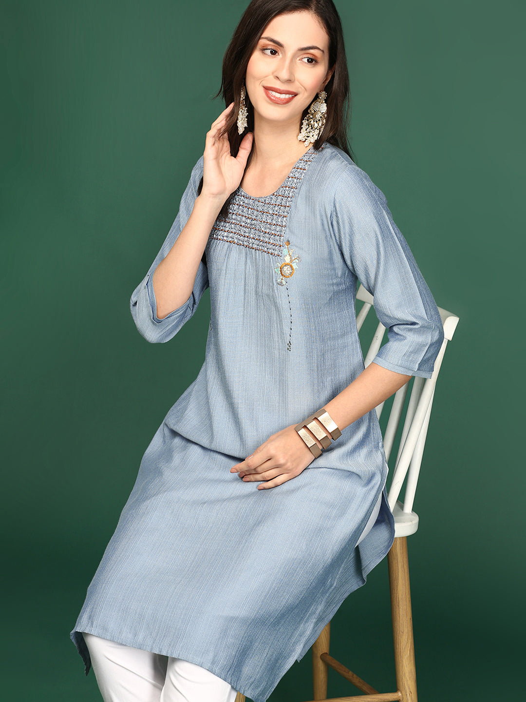 Women's Blue Solid Straight Kurta