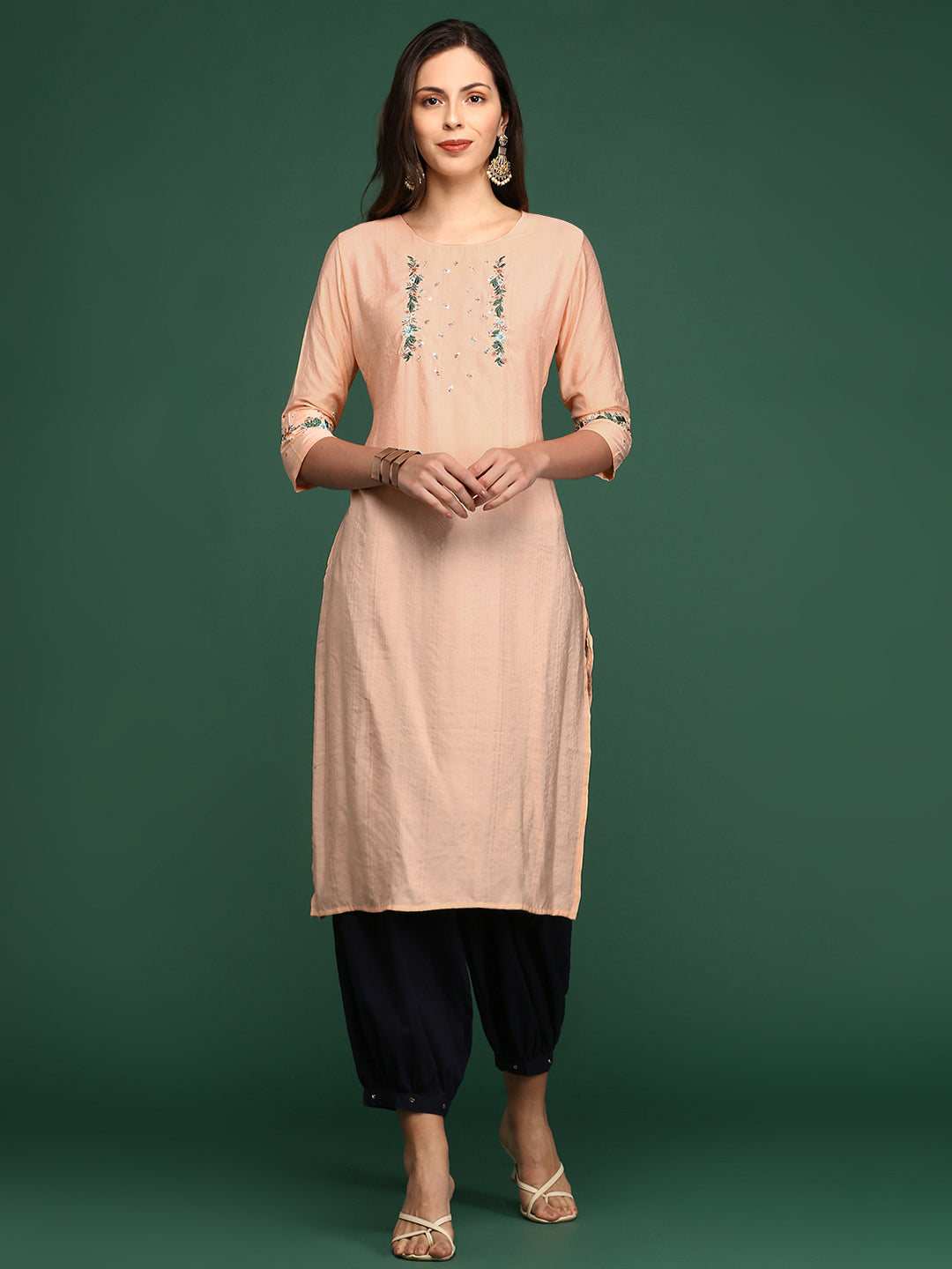 Women Straight Peach Solid Kurta