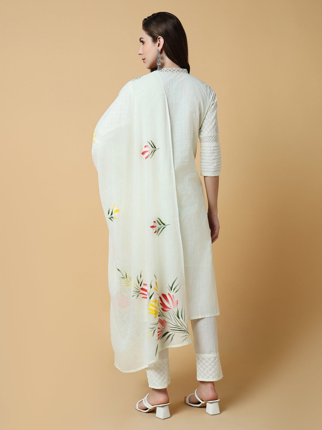 Women Solid Off White Straight Kurta Set with Dupatta