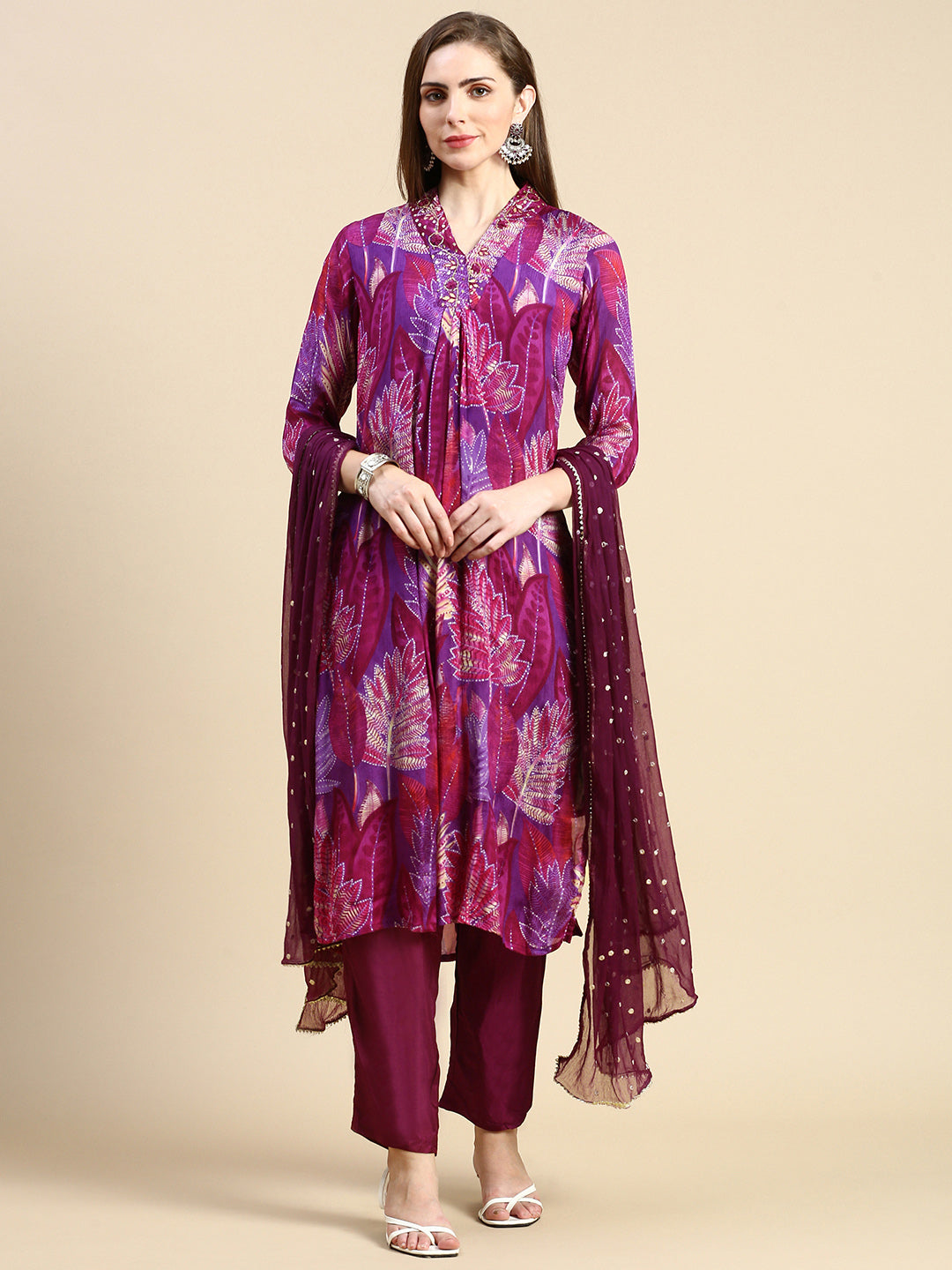 Women Floral Purple Straight Kurta Set with Dupatta