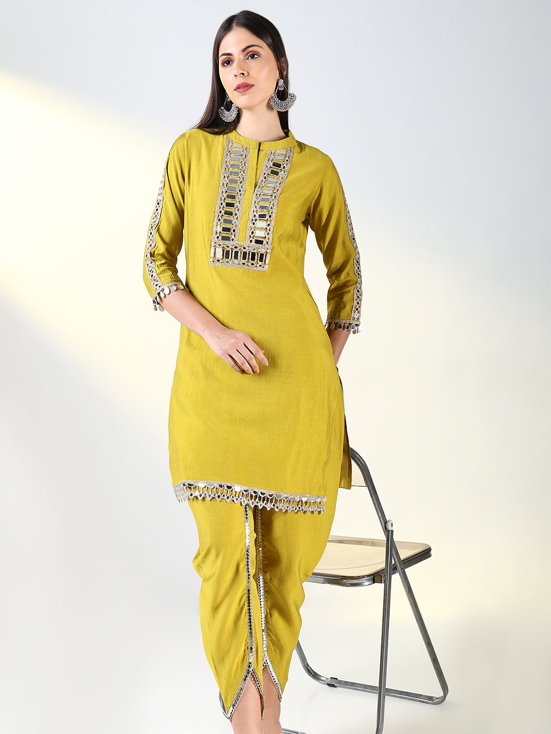 Women Mustard Solid Straight Kurta Set