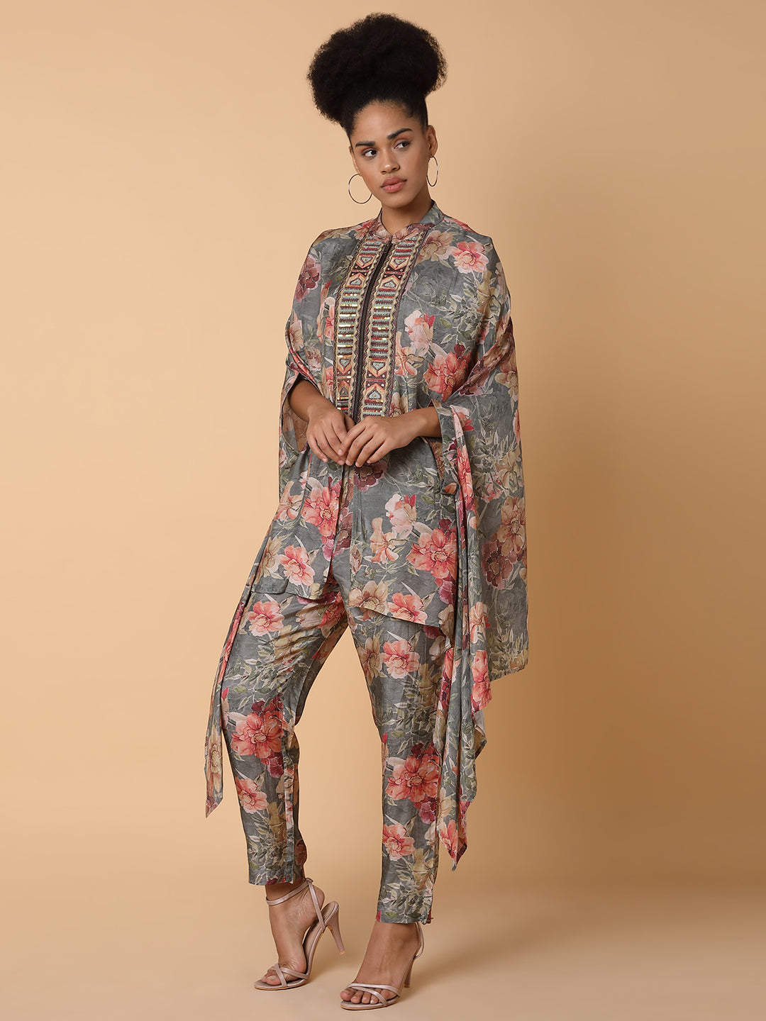 Women Printed Mandarin Collar Grey Co-Ord Set