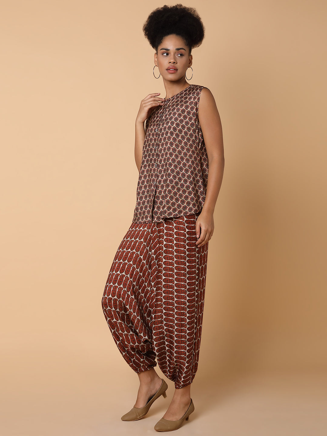 Women Printed Round Neck Brown Co-Ord Set