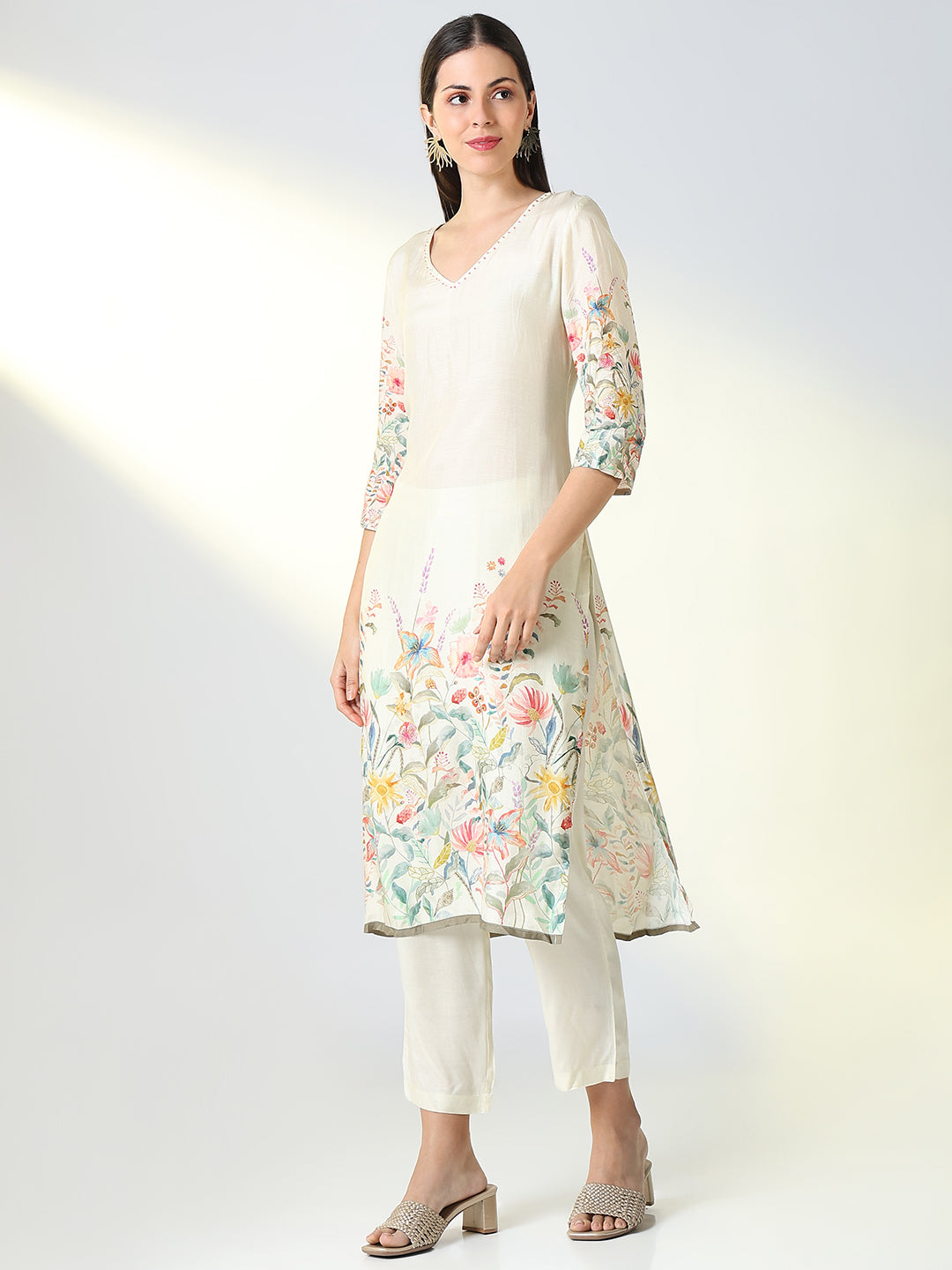 Women Cream Floral Straight Kurta Set with Dupatta