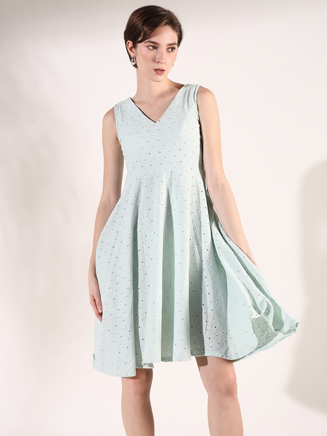 Women Green Solid Fit and Flare Dress