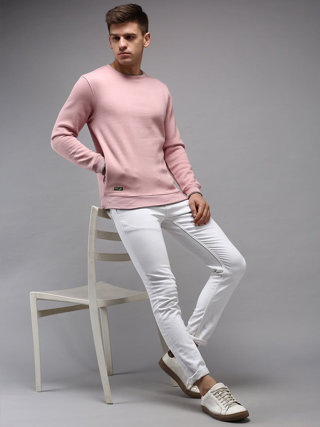 Men Round Neck Solid Pink Pullover