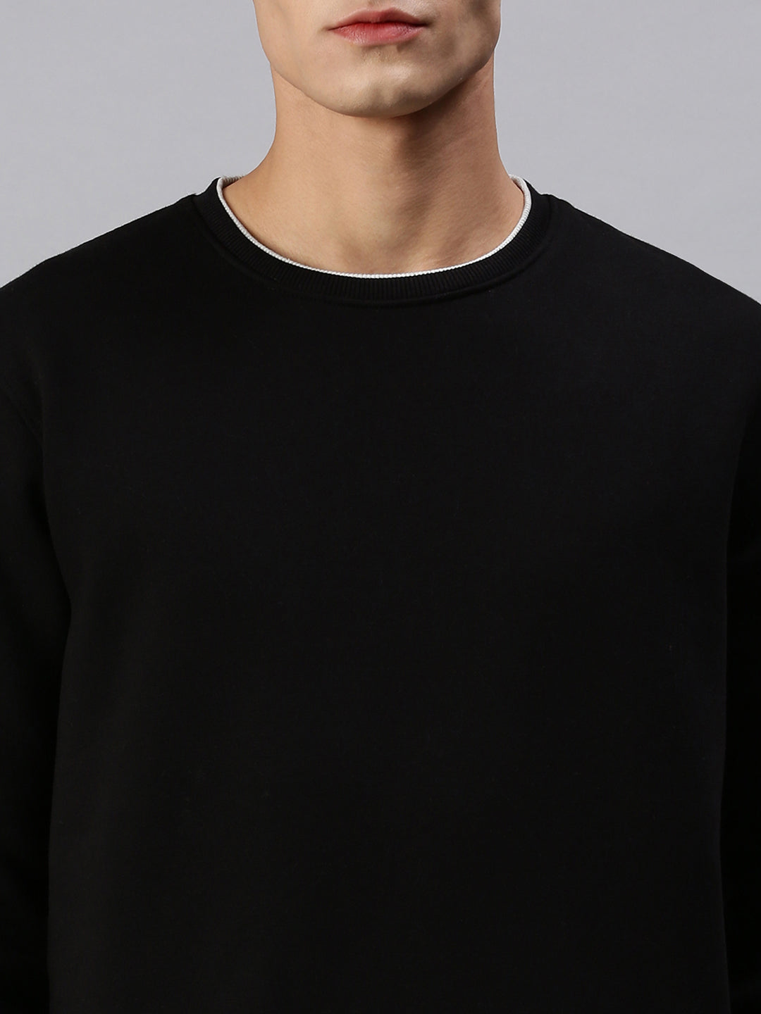 Men Solid Black Sweatshirt