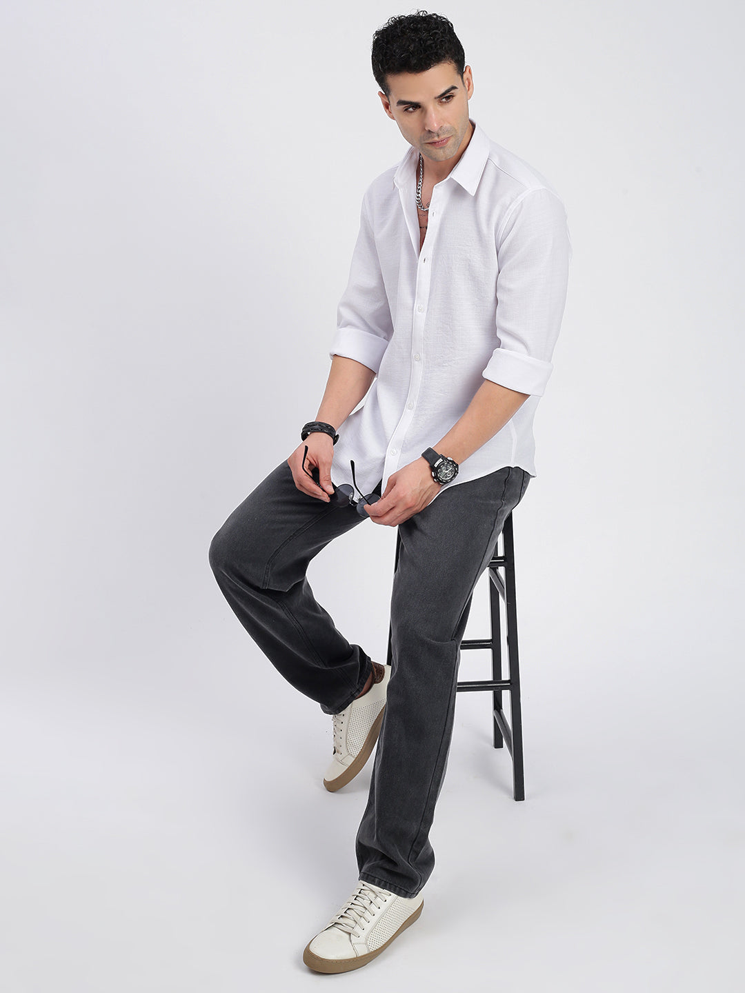 Men Solid White Slim Fit Shirt