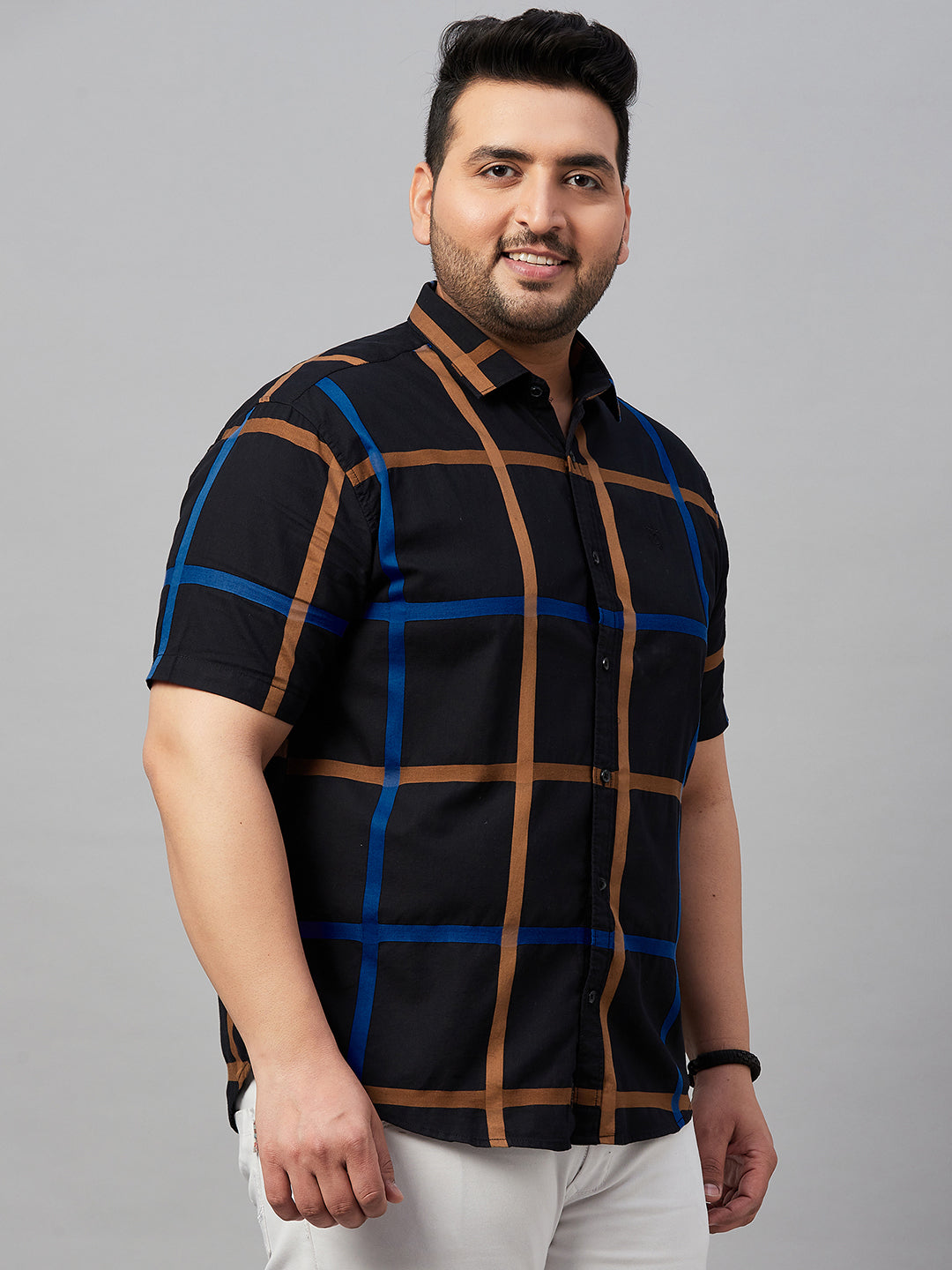 Men Spread Collar Checked Black Shirt