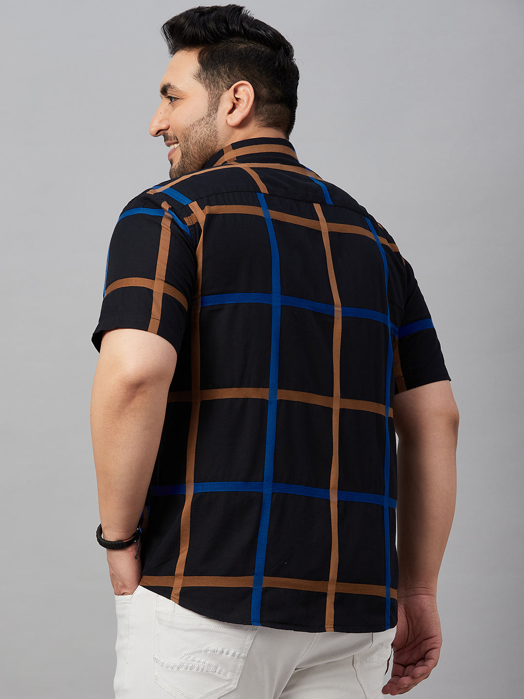 Men Spread Collar Checked Black Shirt