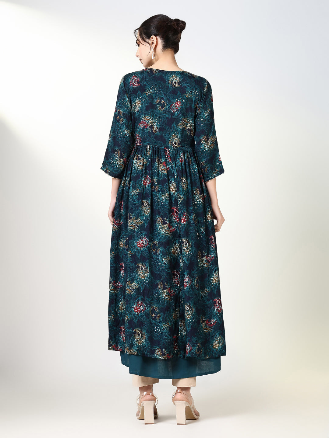 Women Teal Solid A Line Kurta with Overcoat