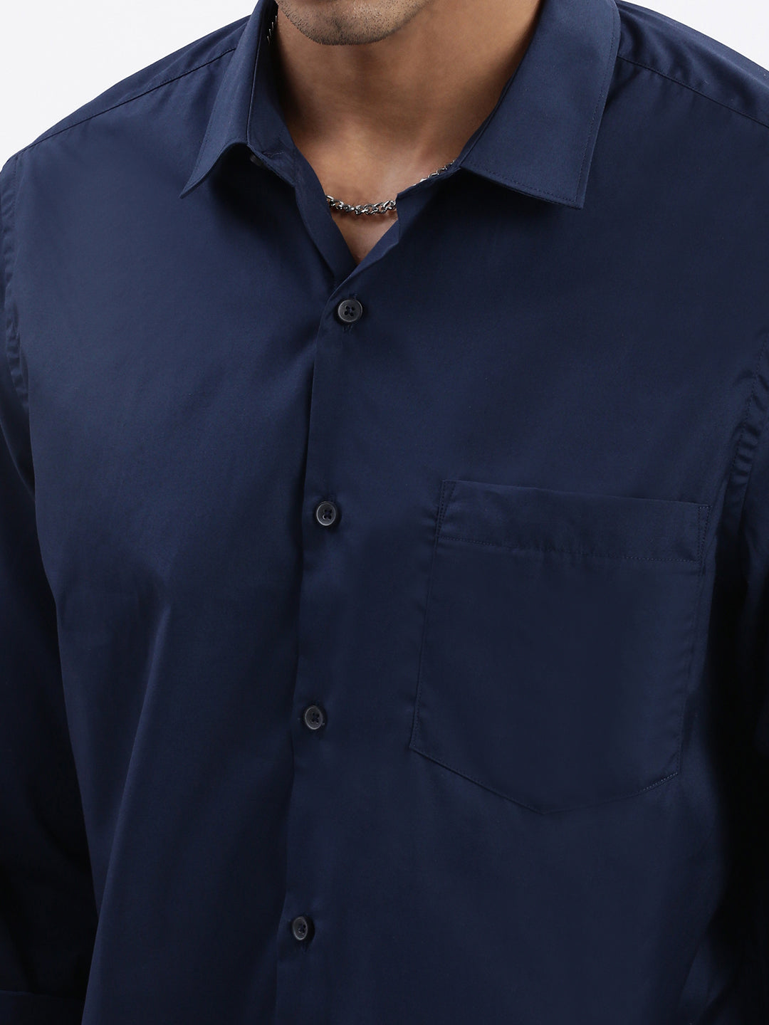 Men Navy Blue Solid Slim Fit Shirt