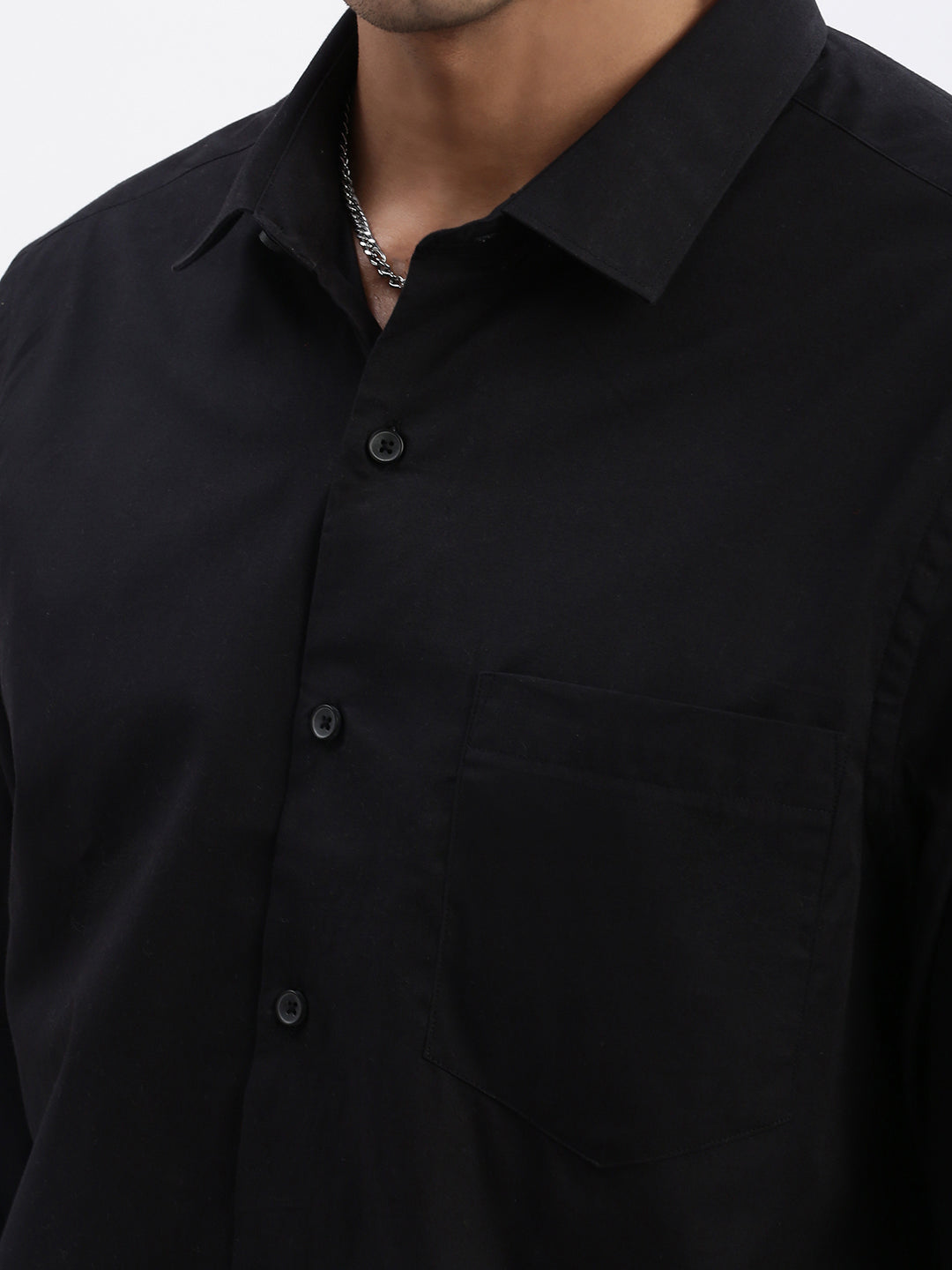 Men Black Solid Slim Fit Shirt