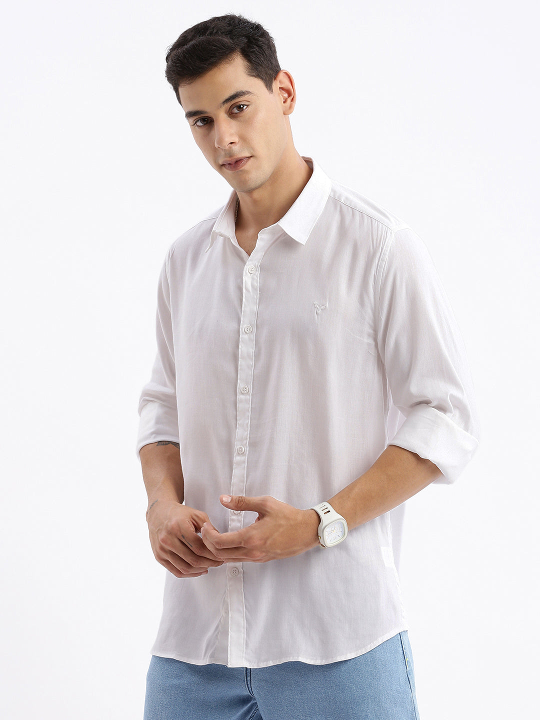 Men Spread Collar Solid Slim Fit White Shirt