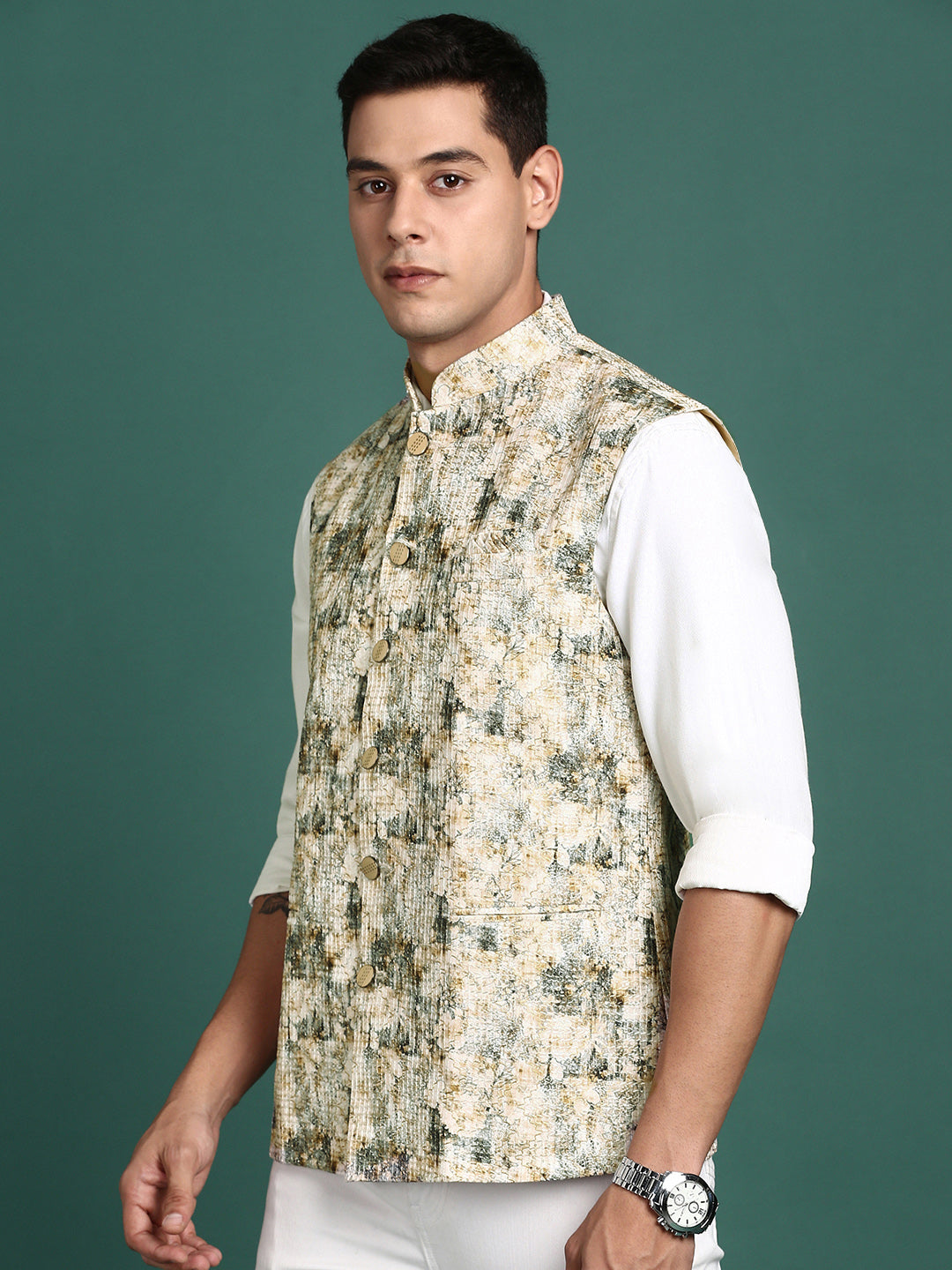 Men Embroidered Cream Slim Fit Nehru Jacket