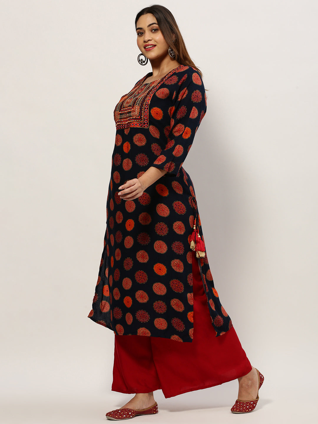 Women Straight Navy Blue Ethnic Motifs Kurta