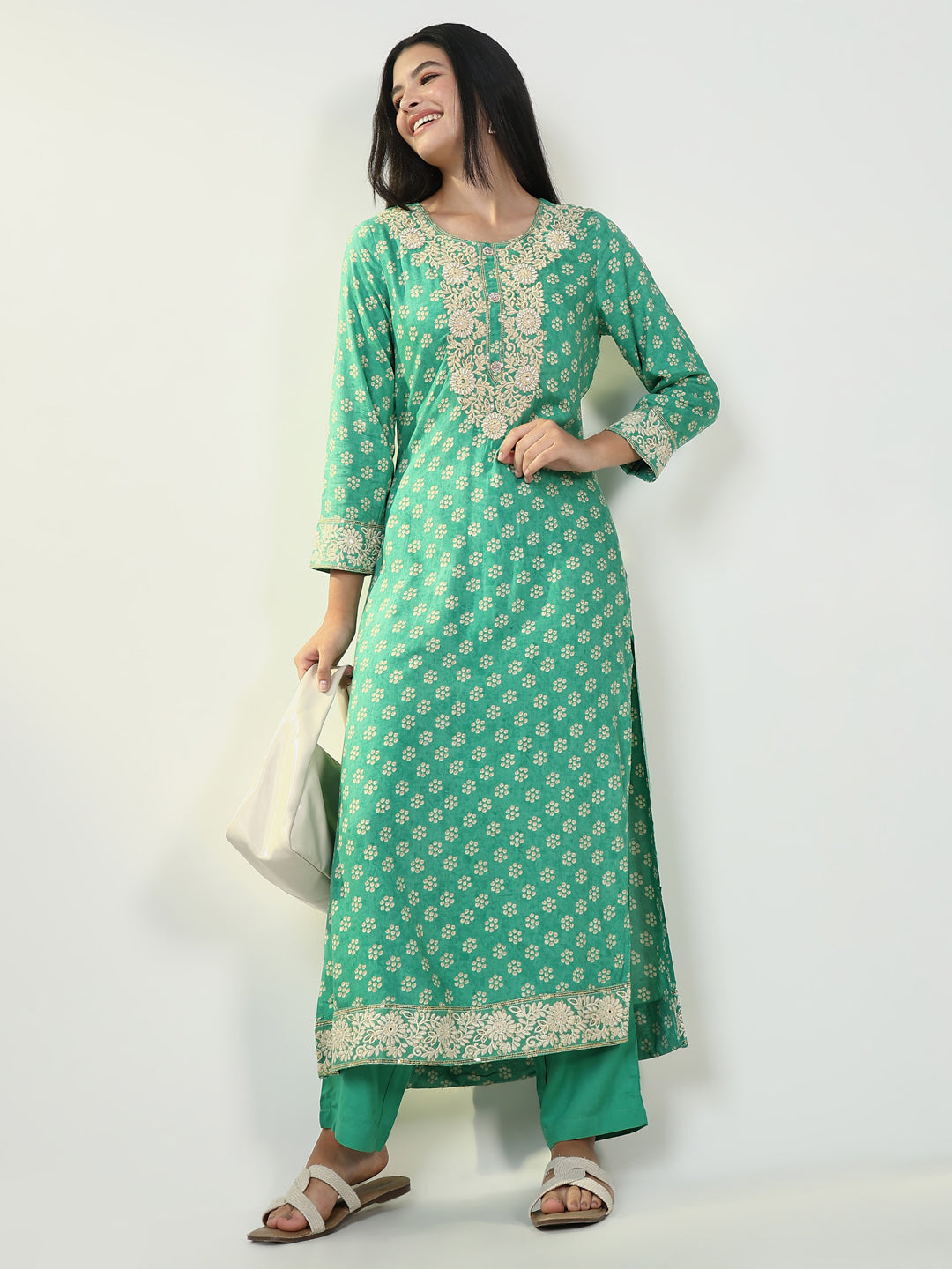 Women Bandhani Green Straight Kurta Set