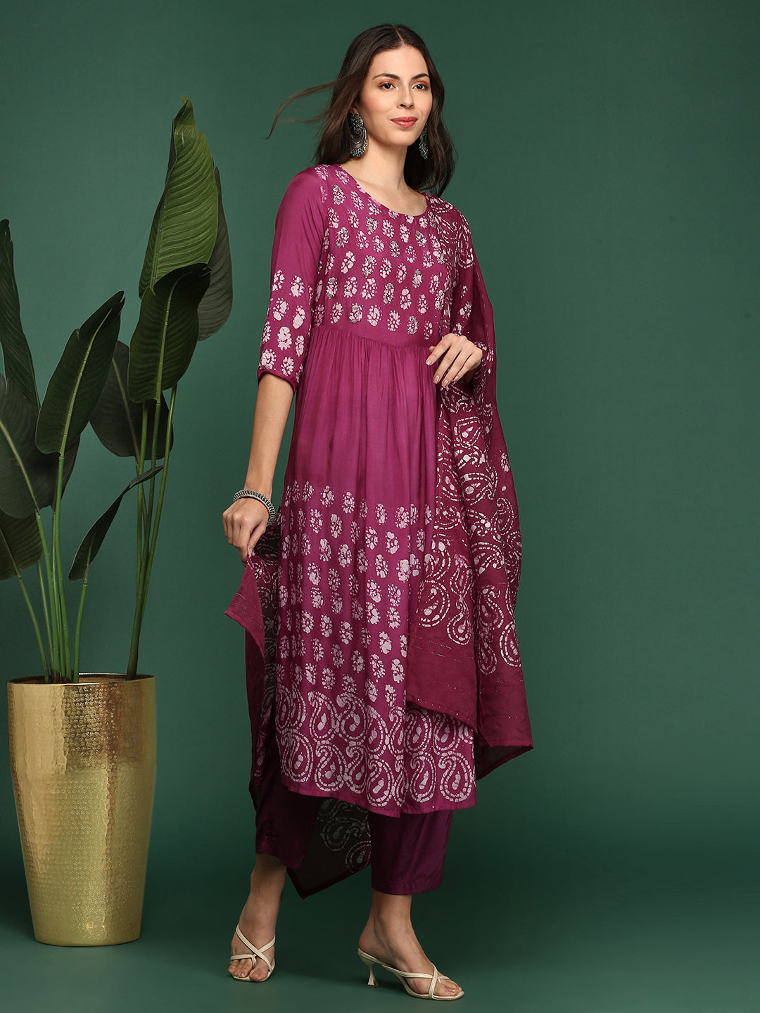 Women Bandhani Maroon A-Line Kurta Set with Dupatta