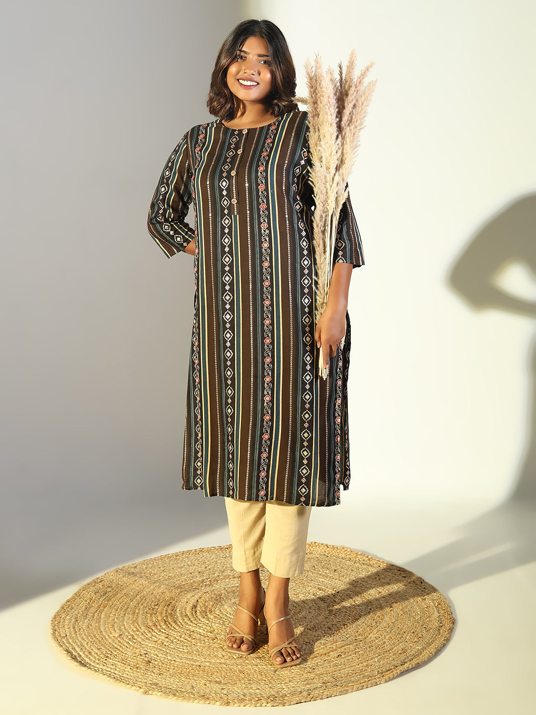 Women Brown Graphic Straight Kurta