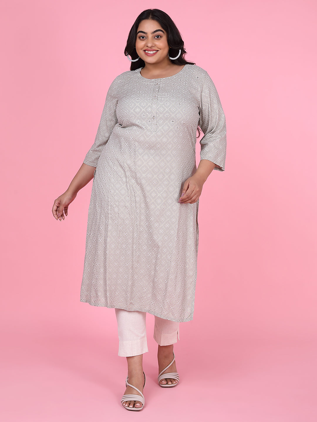 Women Grey Floral Straight Kurta