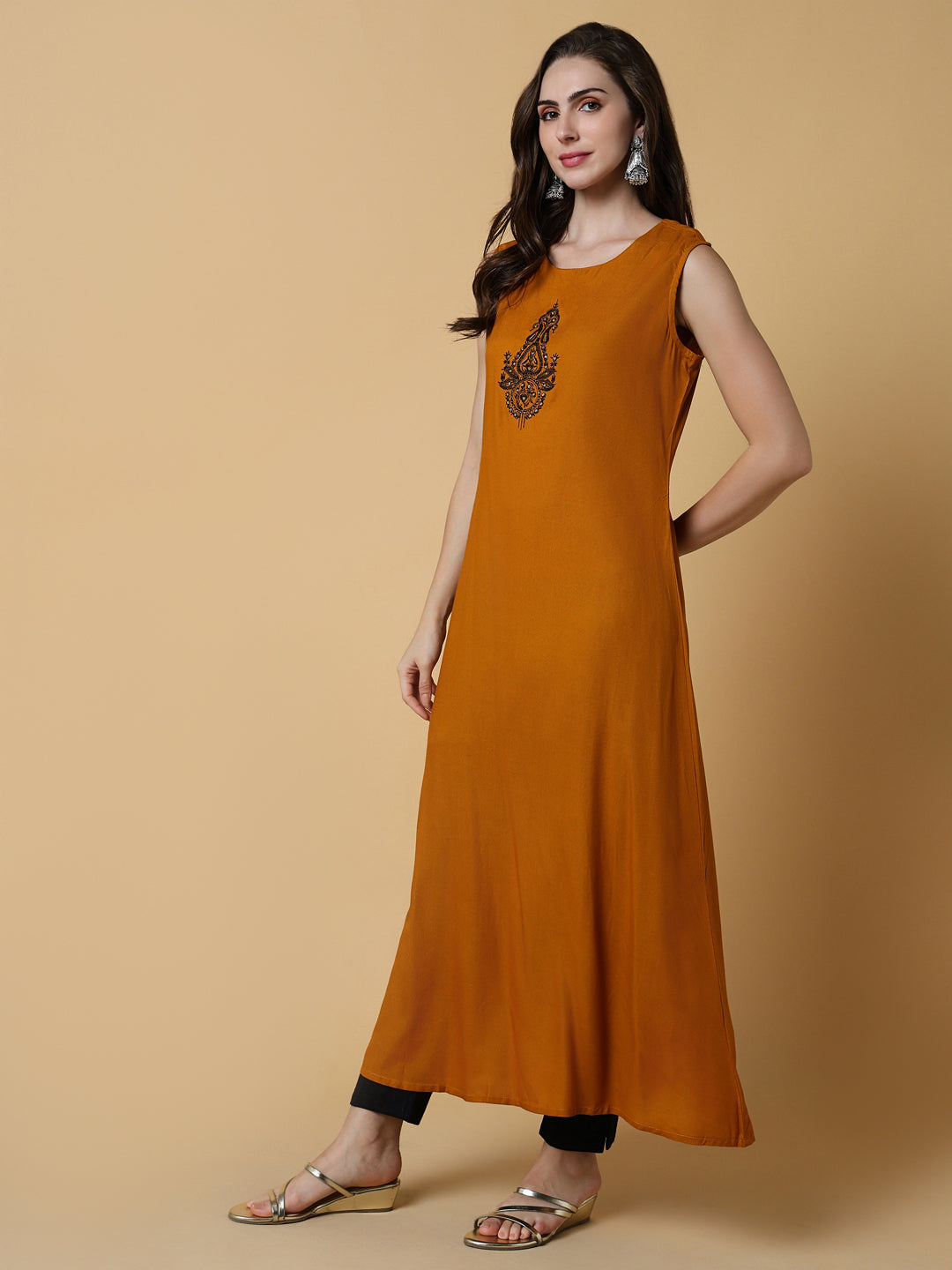 Women Mustard Graphic A-Line Kurta with Shrug