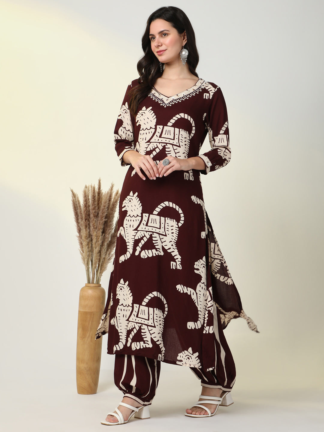 Women Burgundy Animal Print Straight Kurta Set